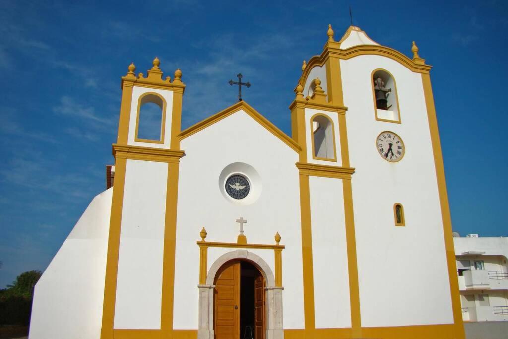 Vila das Acacias