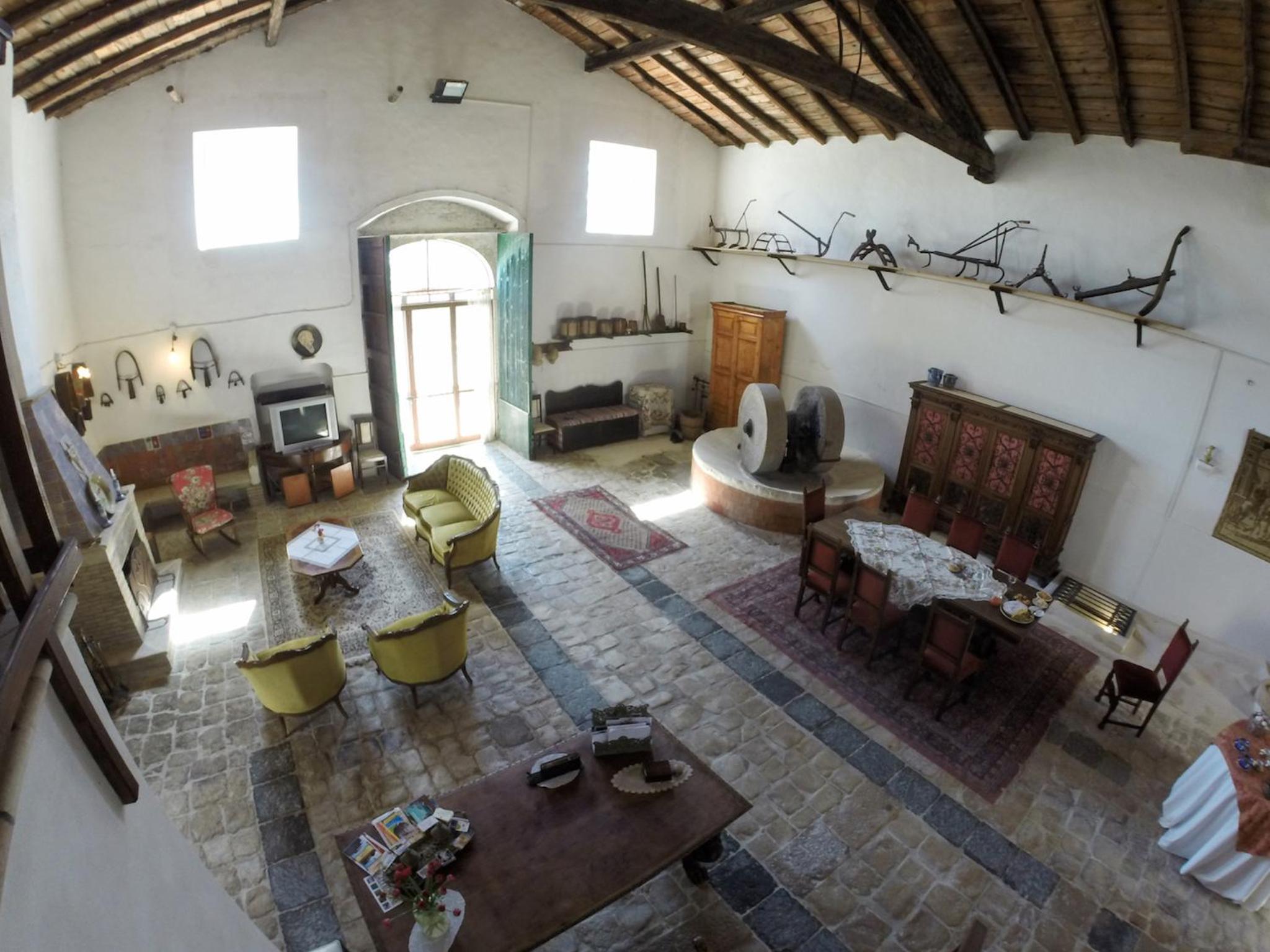 Photo 13