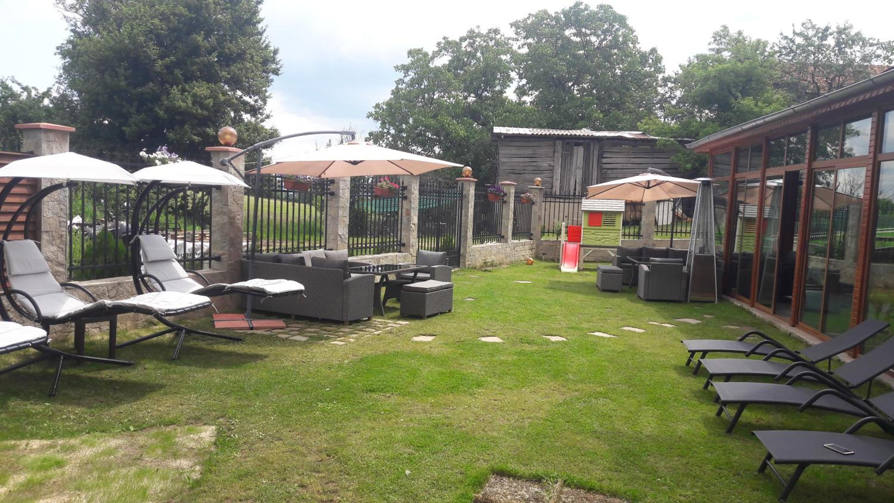 Lakata Guest House