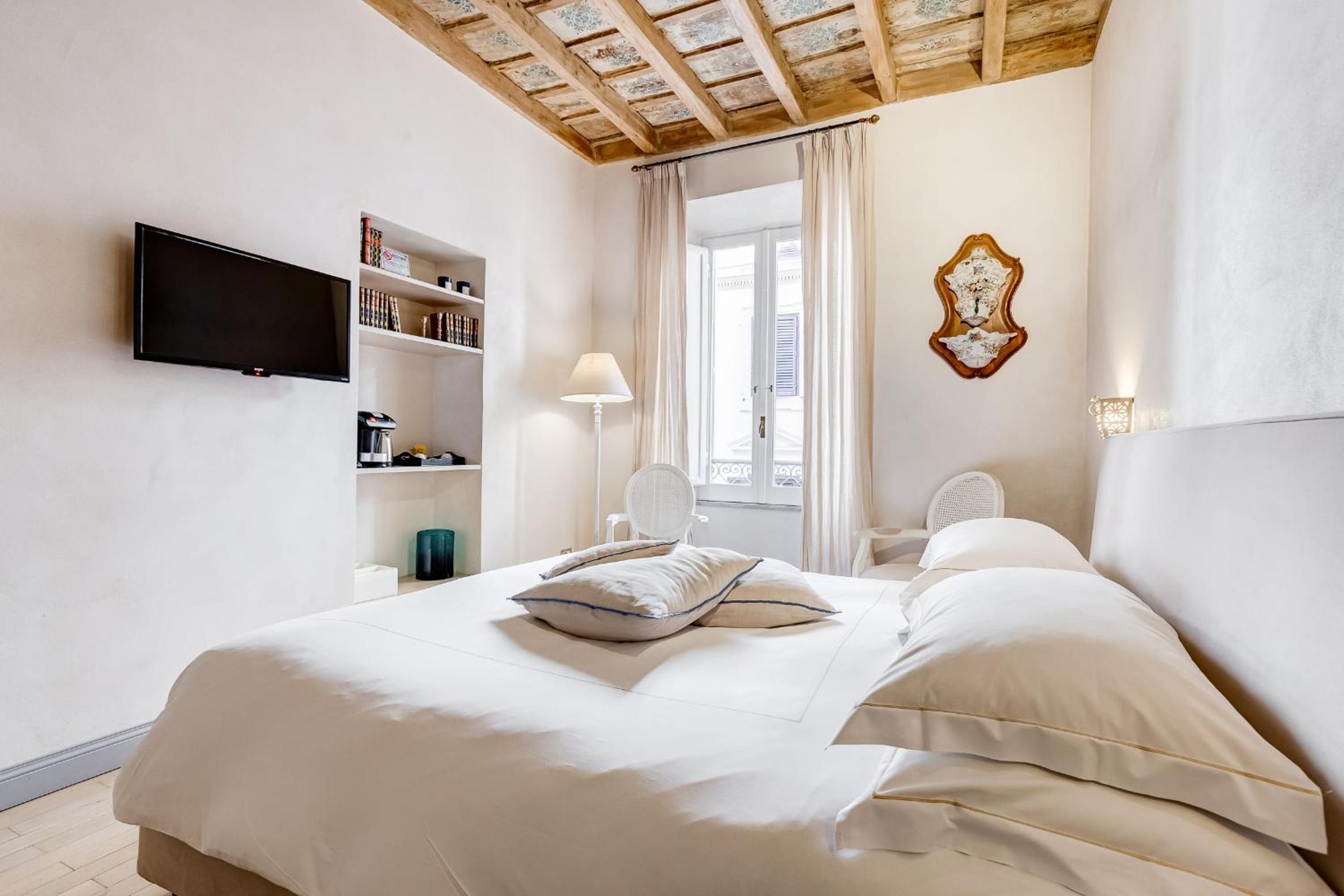 Rome Frattina27 en Rome — hotel room