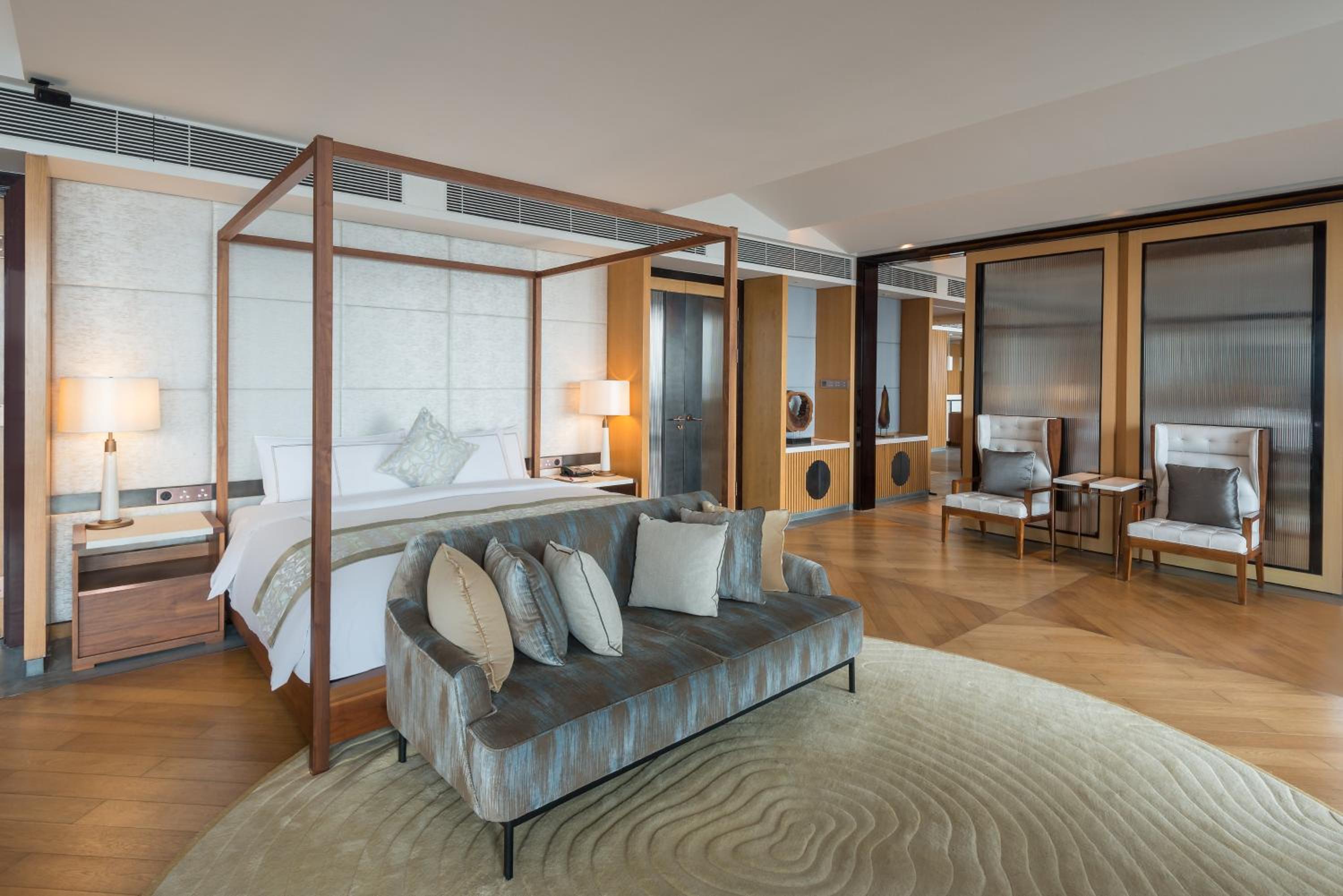 Crowne Plaza Hailing Island by IHG