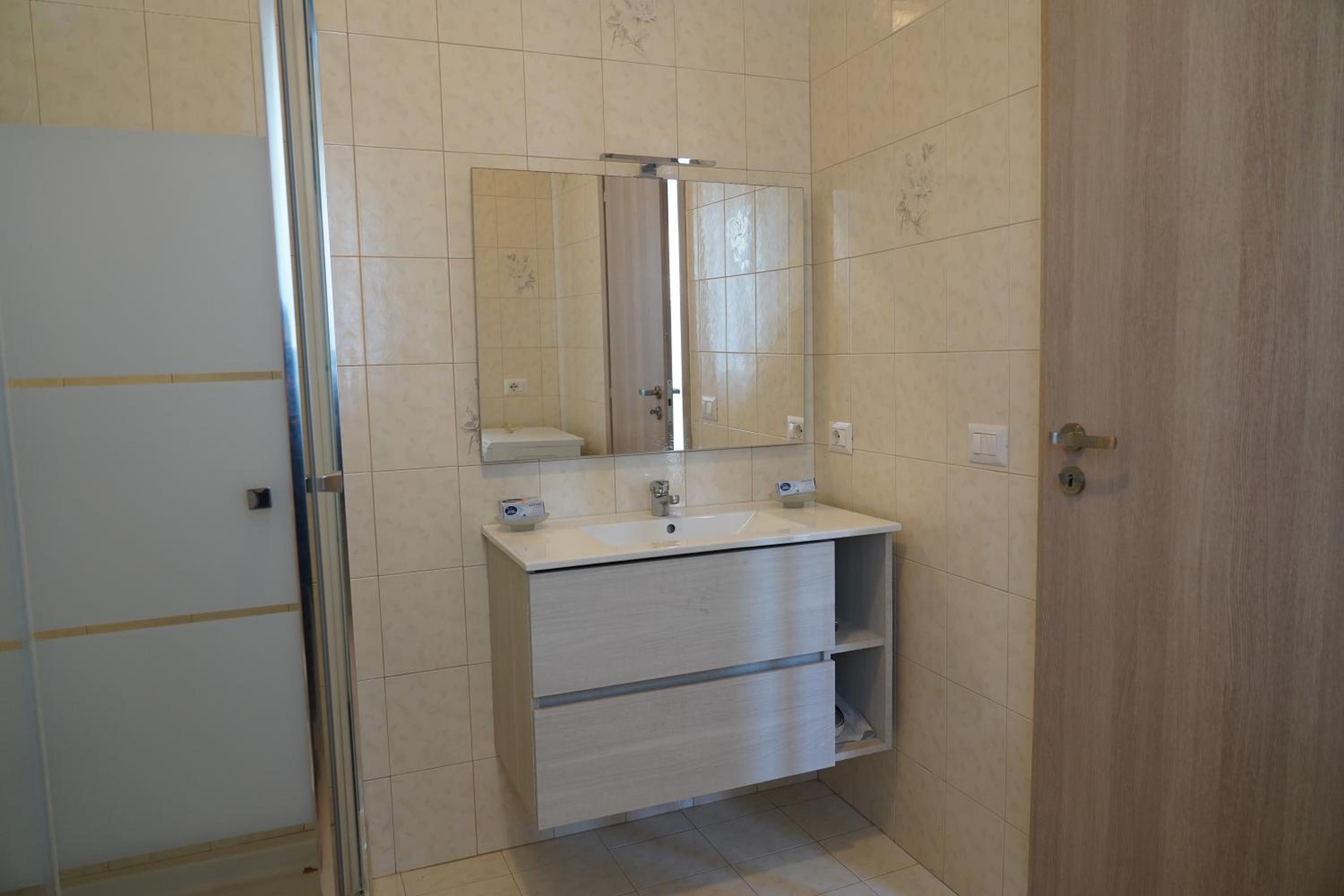 Il Vicoletto en Pimonte — bathroom