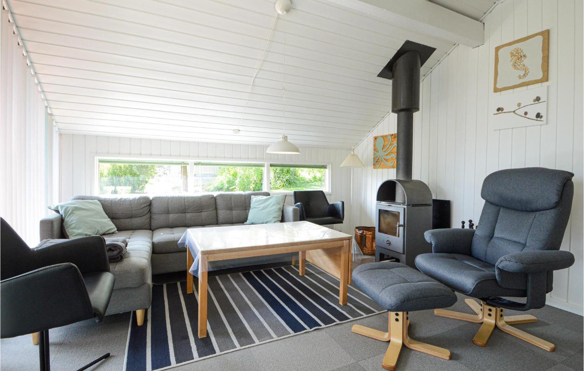Beautiful Home In Hejls With Kitchen