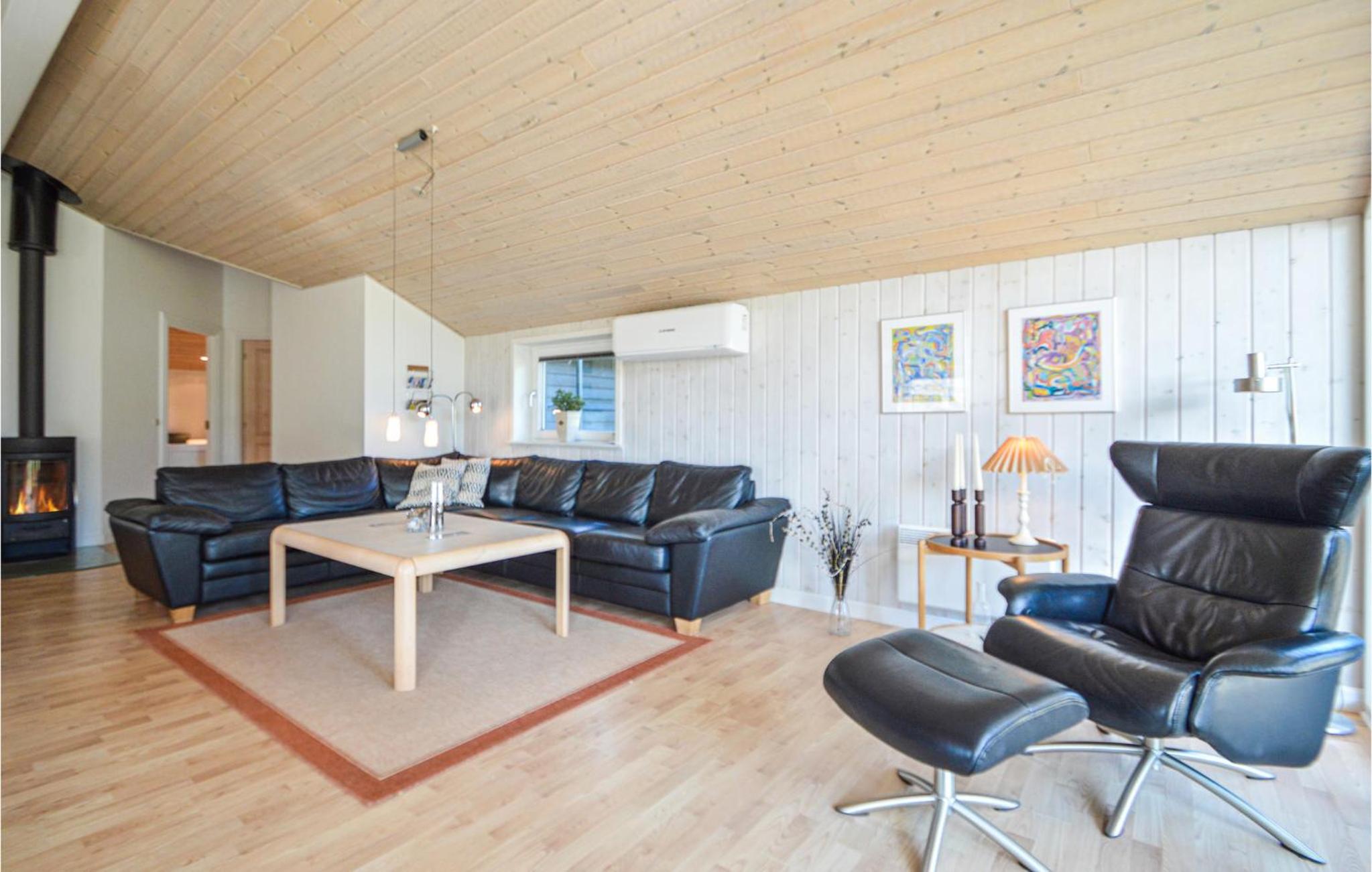 Pet Friendly Home In Rømø With Kitchen
