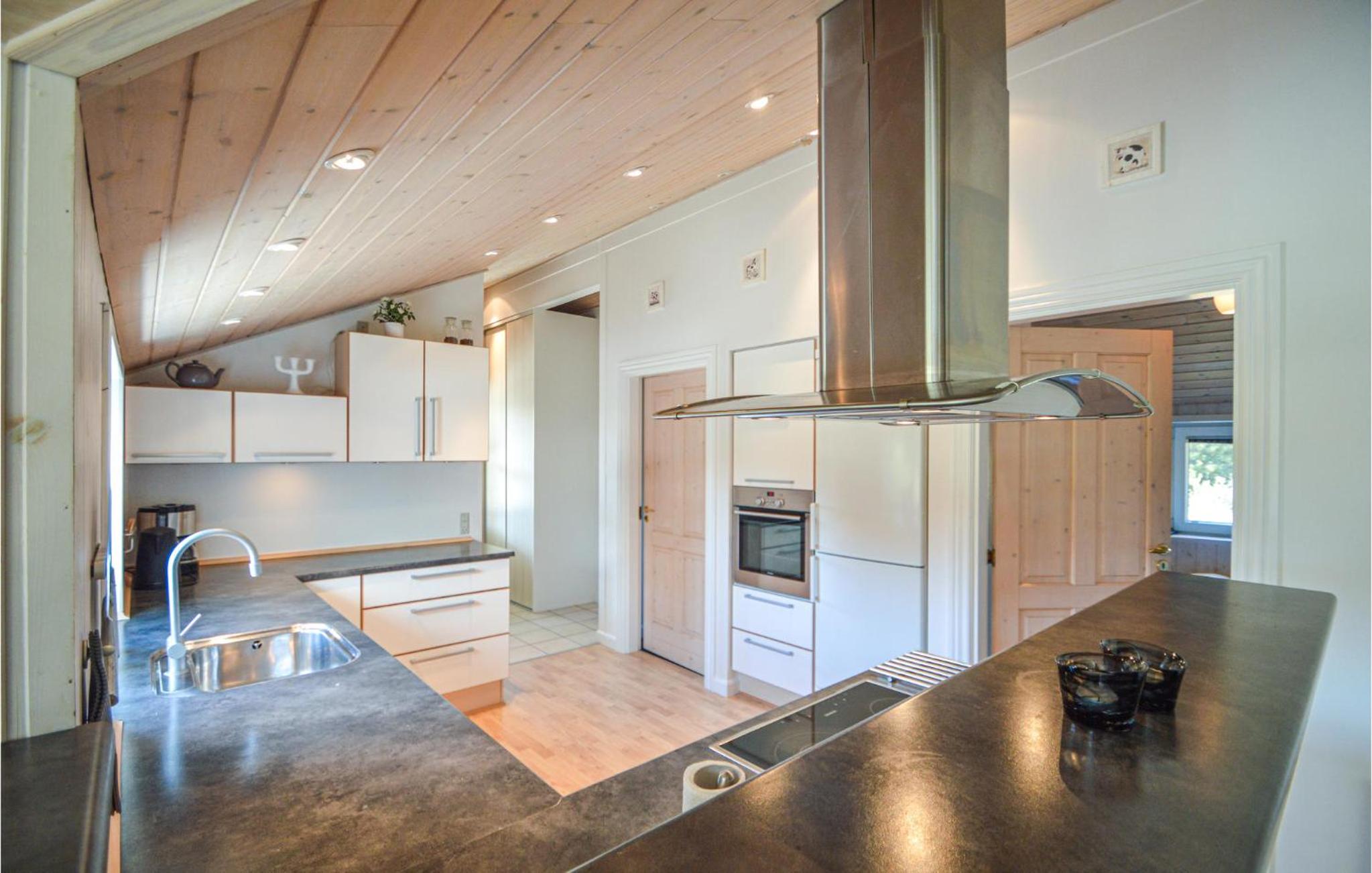 Pet Friendly Home In Rømø With Kitchen