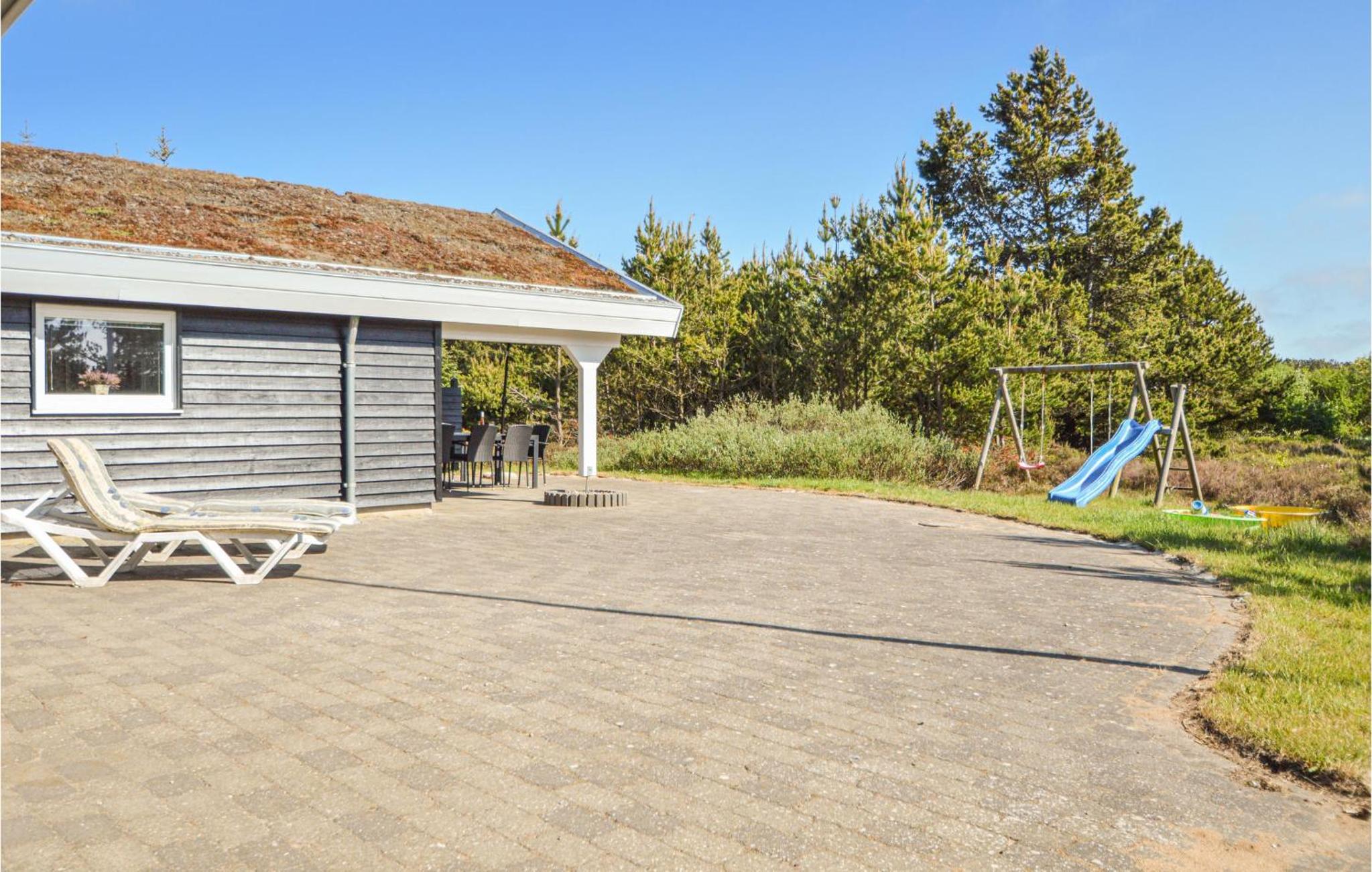 Pet Friendly Home In Rømø With Kitchen