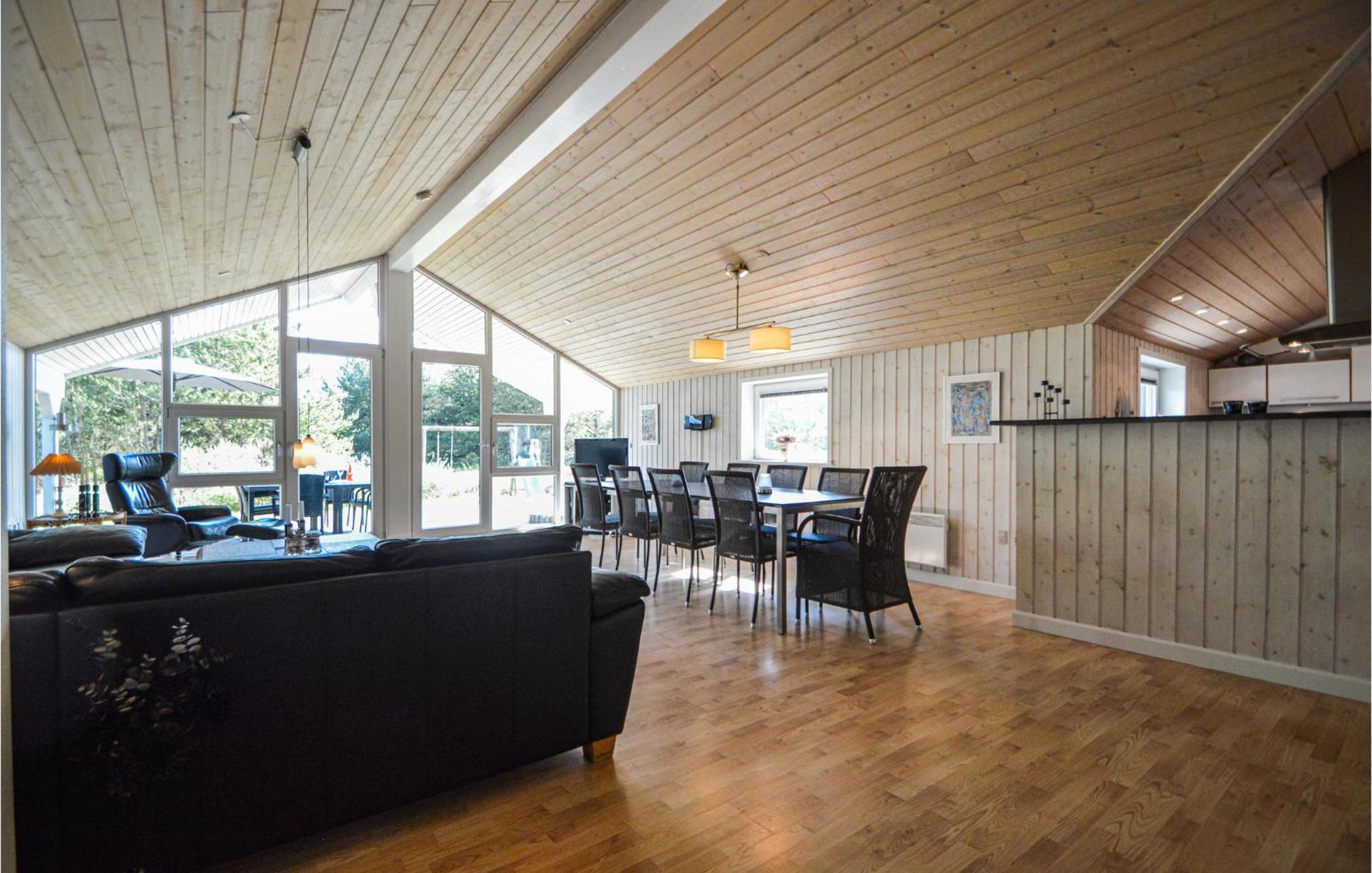 Pet Friendly Home In Rømø With Kitchen