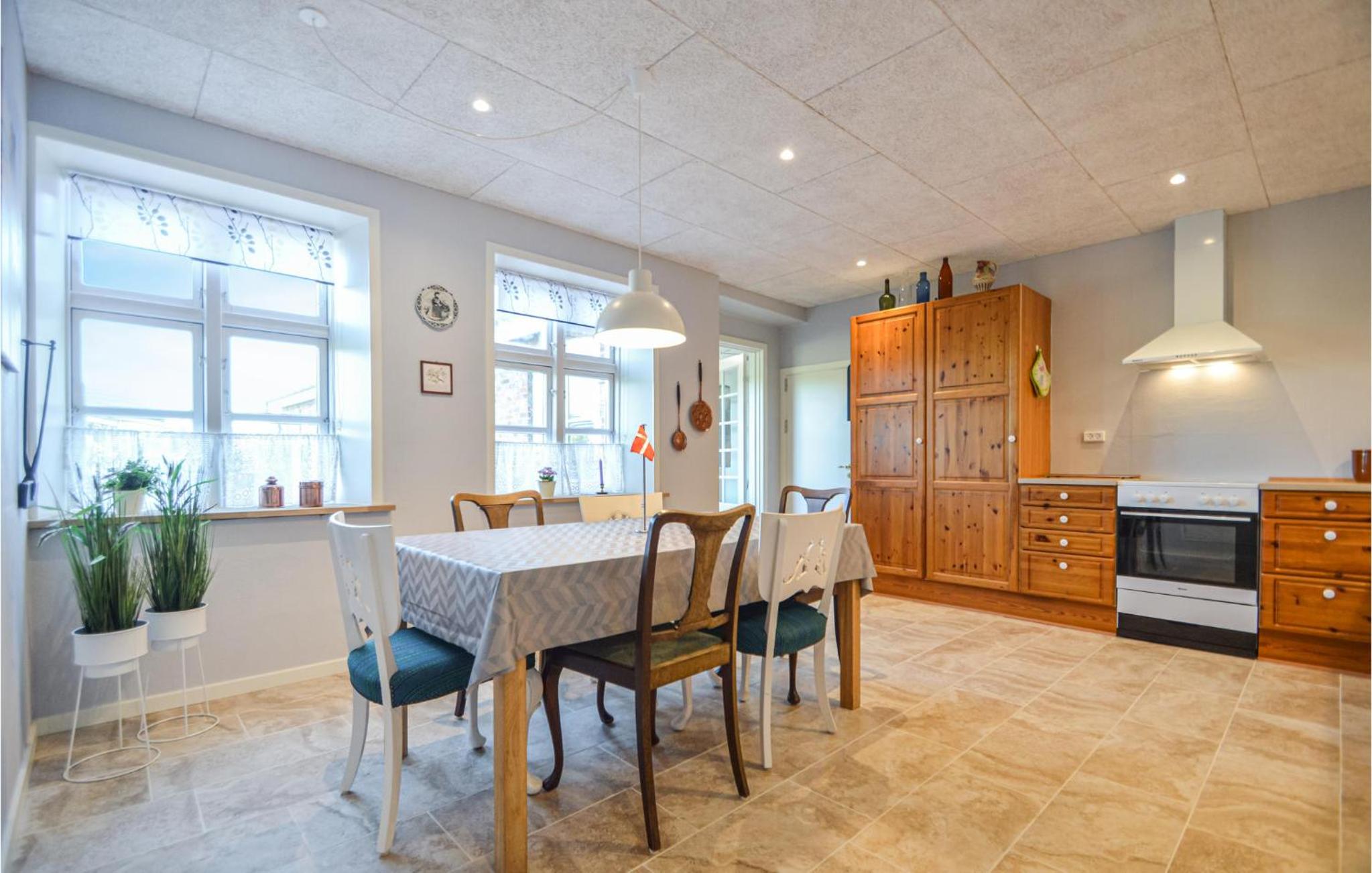 Lovely Home In Rømø With Kitchen