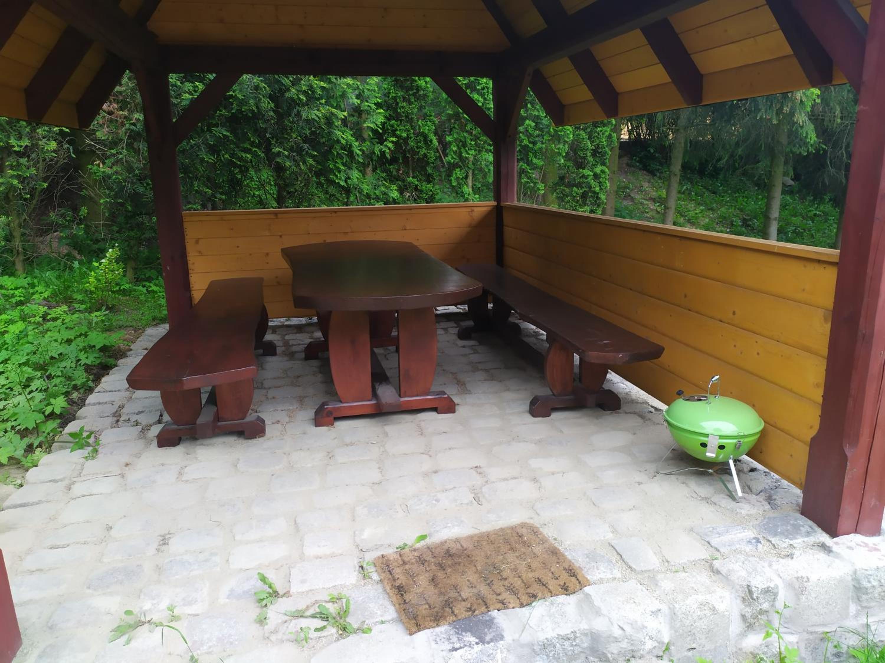 Domek w skale view 5