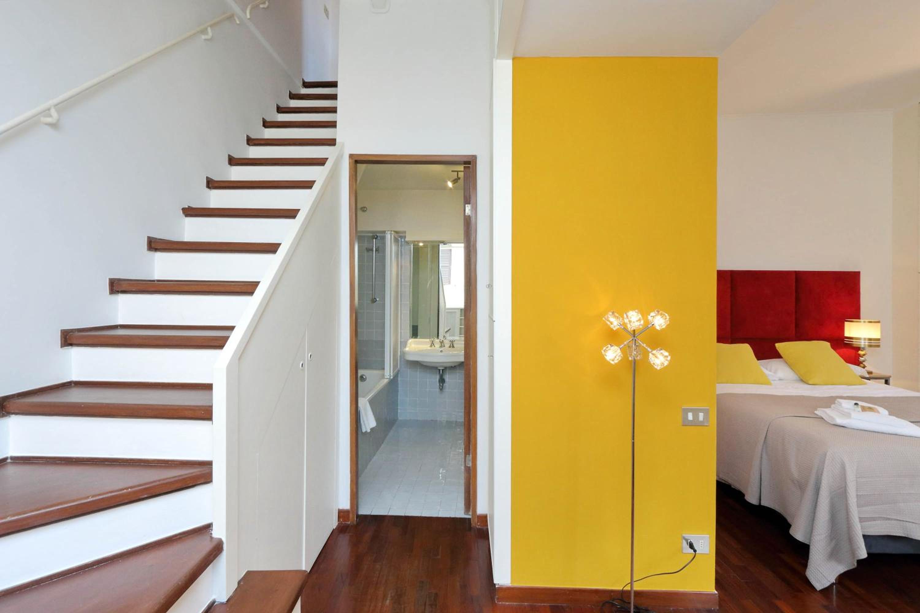 Smart Lodgings Sky