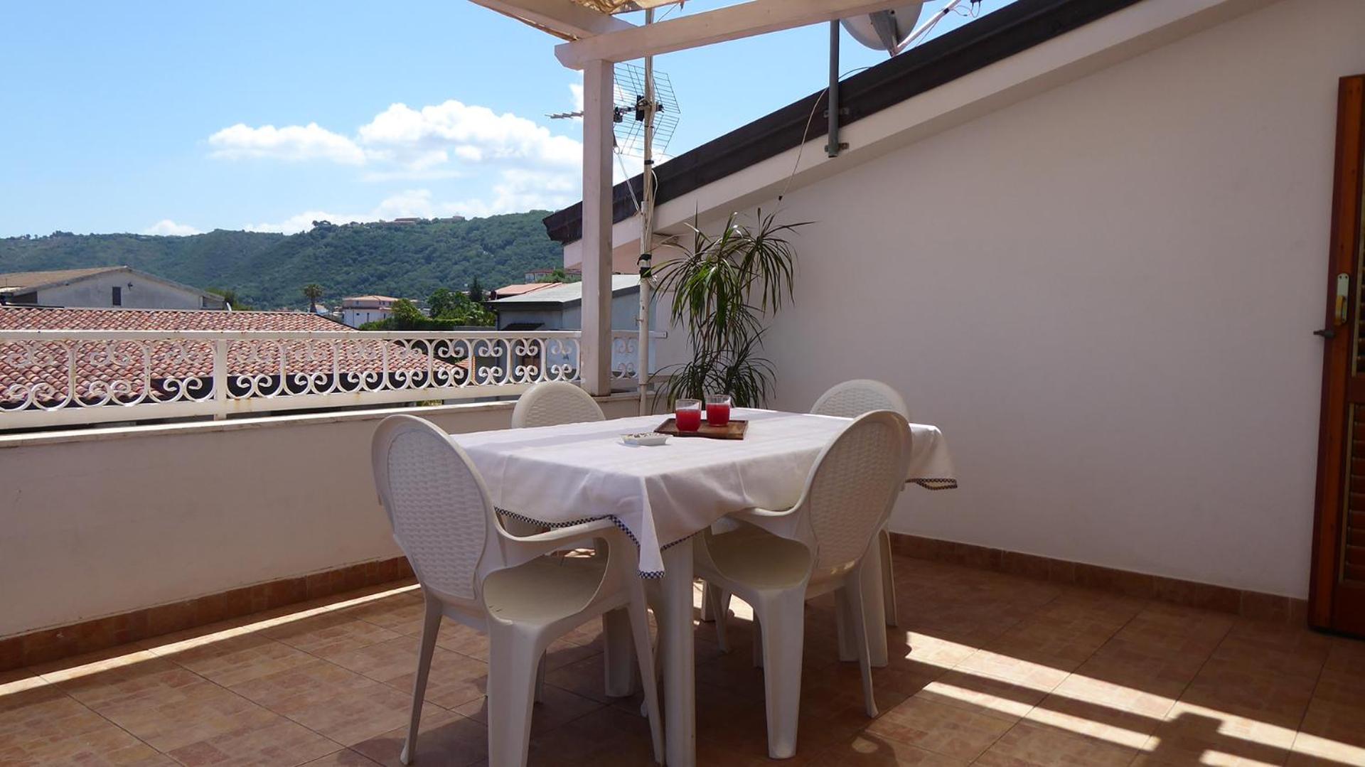 Appartamento panoramico Santa Domenica photo 2