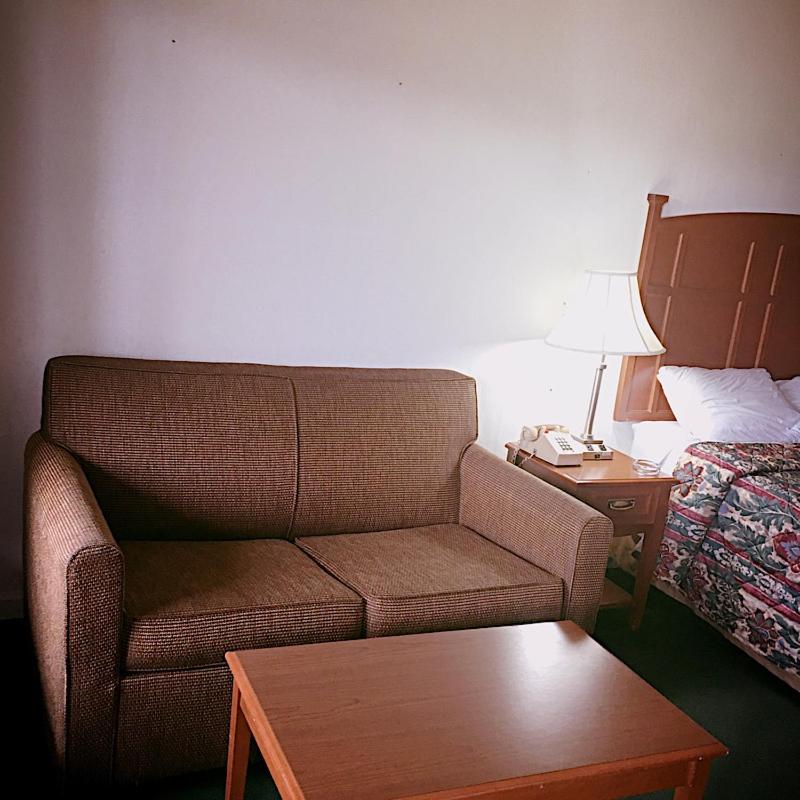Travelers Inn Elizabethton, photo 21