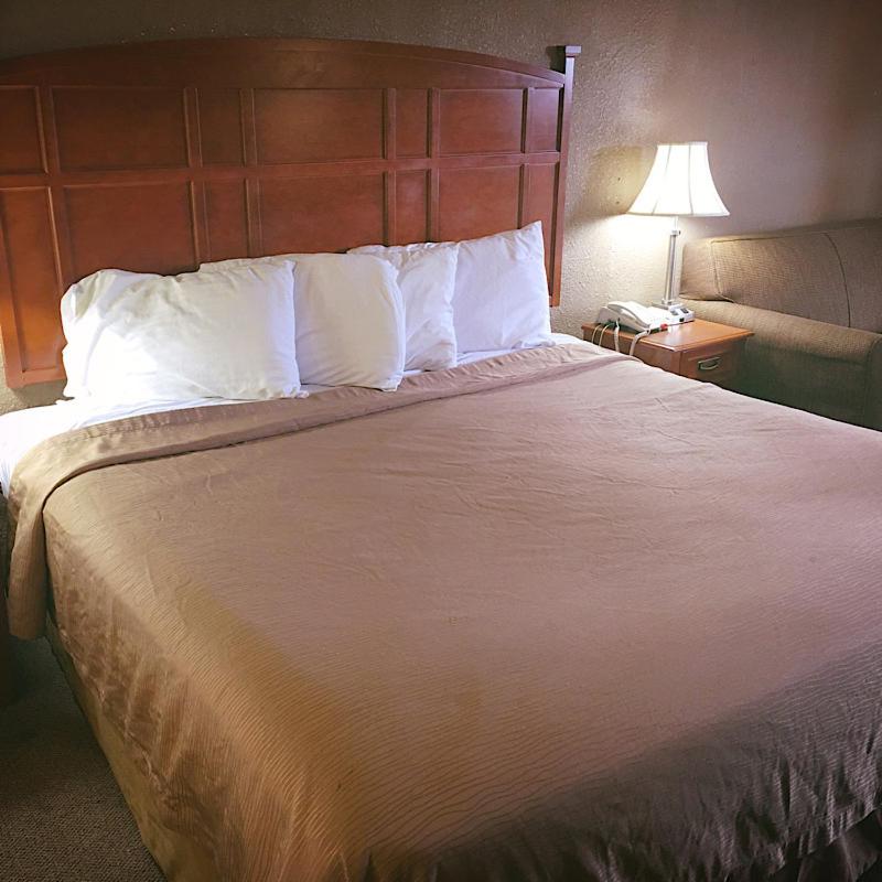 Travelers Inn Elizabethton, photo 13