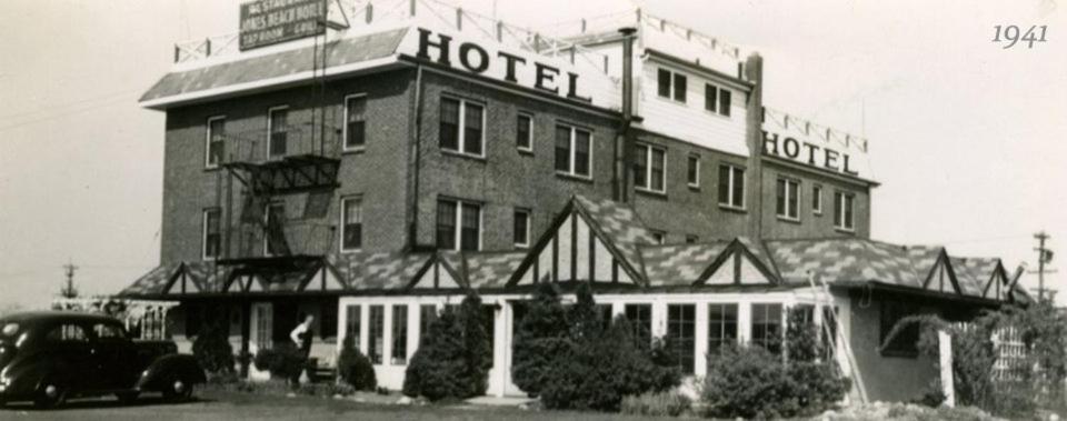 Jones Beach Hotel - Property Image 24