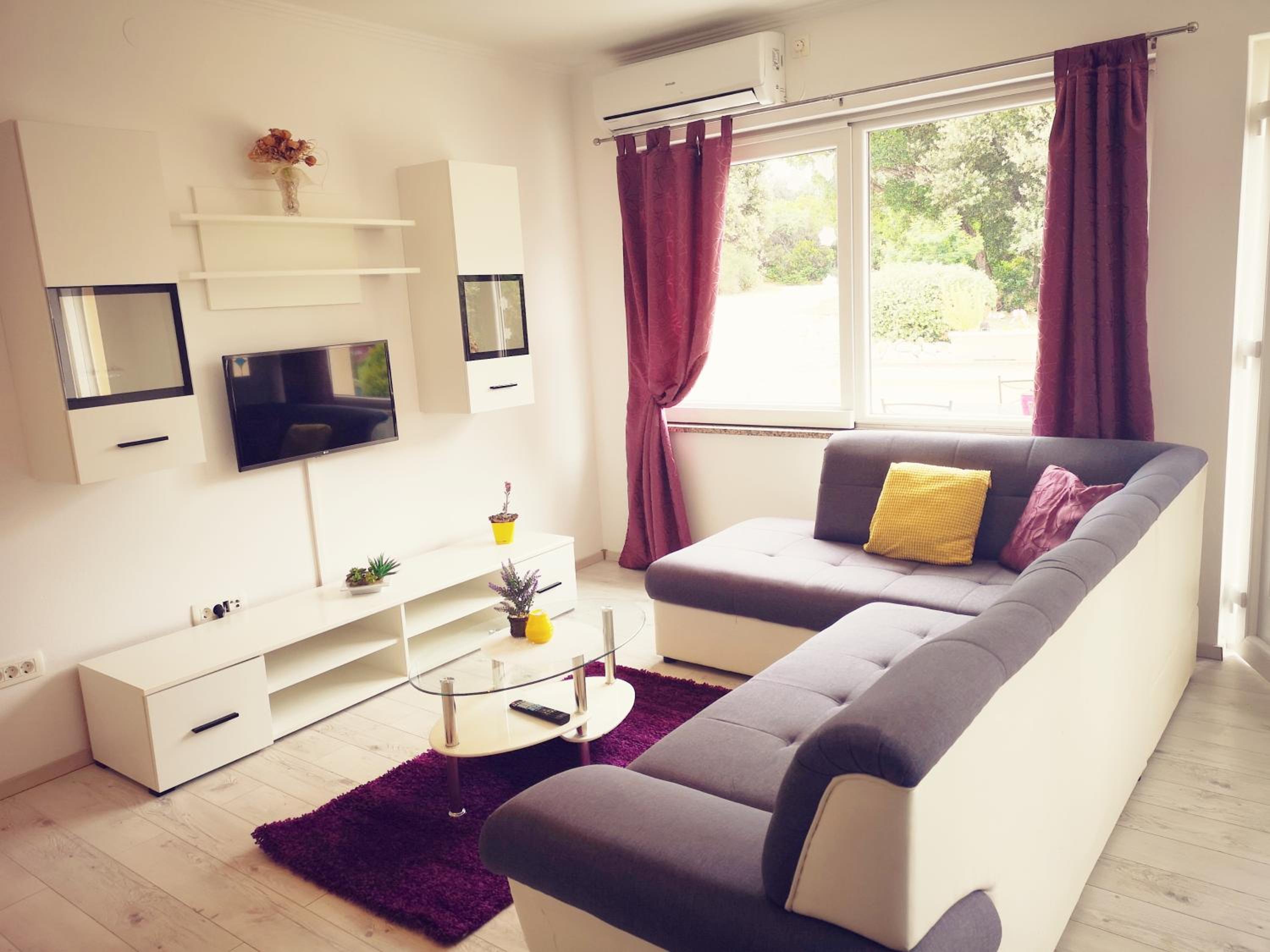 Apartmani "Sandro" Gonar view 4
