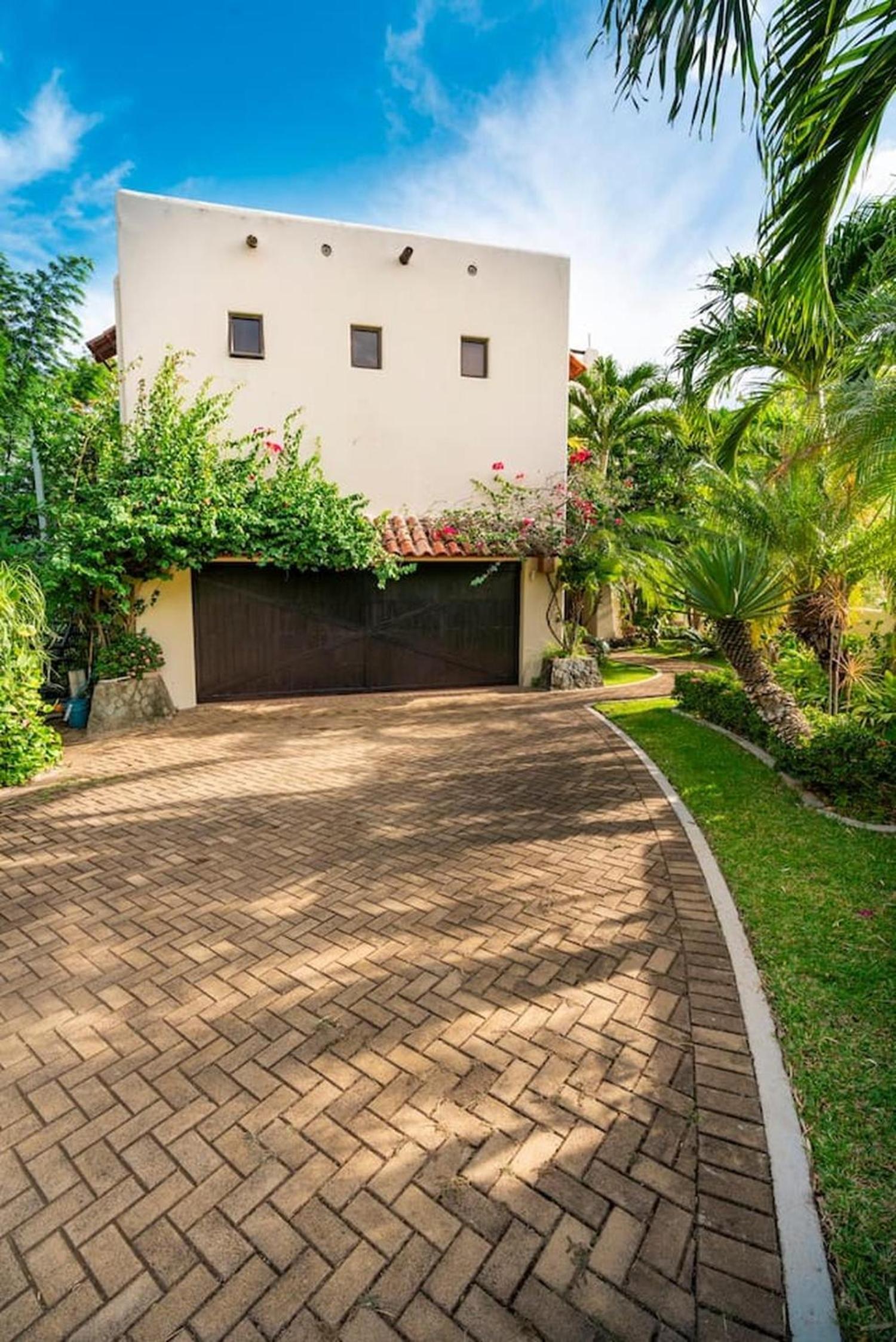 Hacienda-Style Villa with Pool and Sweeping Ocean Views Above Potrero