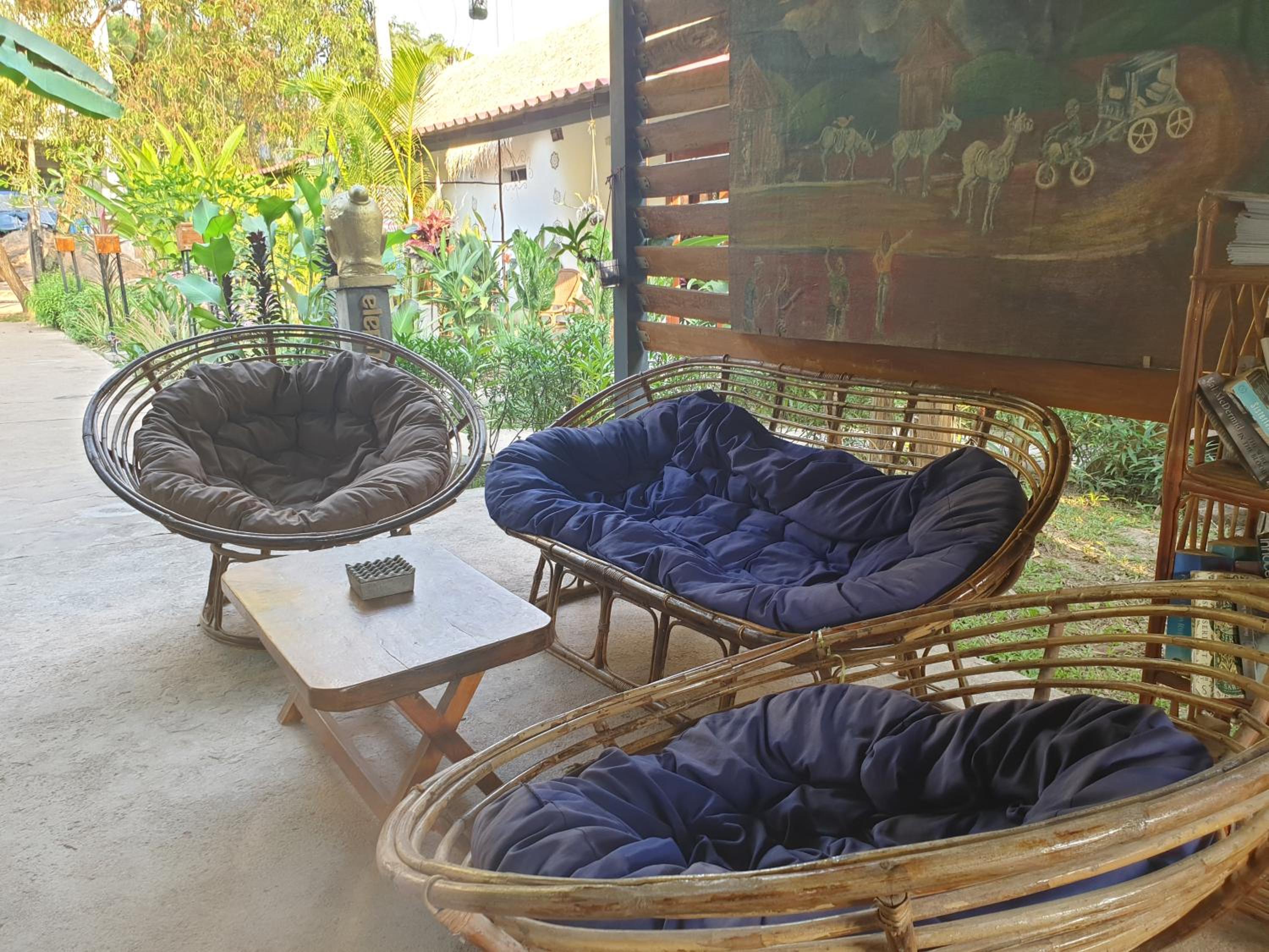 Om Home view 3
