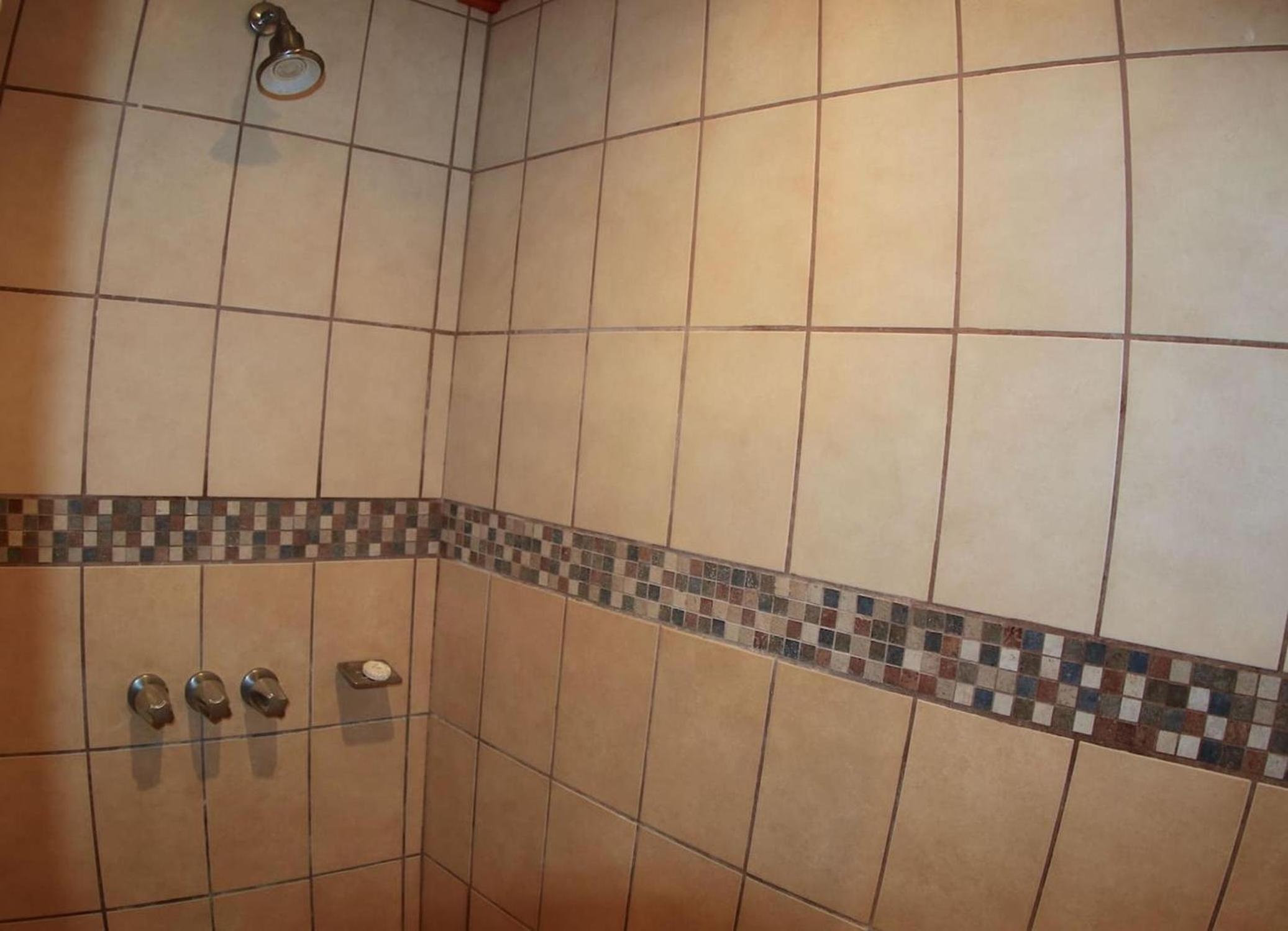 Oceanview Studio Apartment with Community Pool & Views of Flamingo Marina