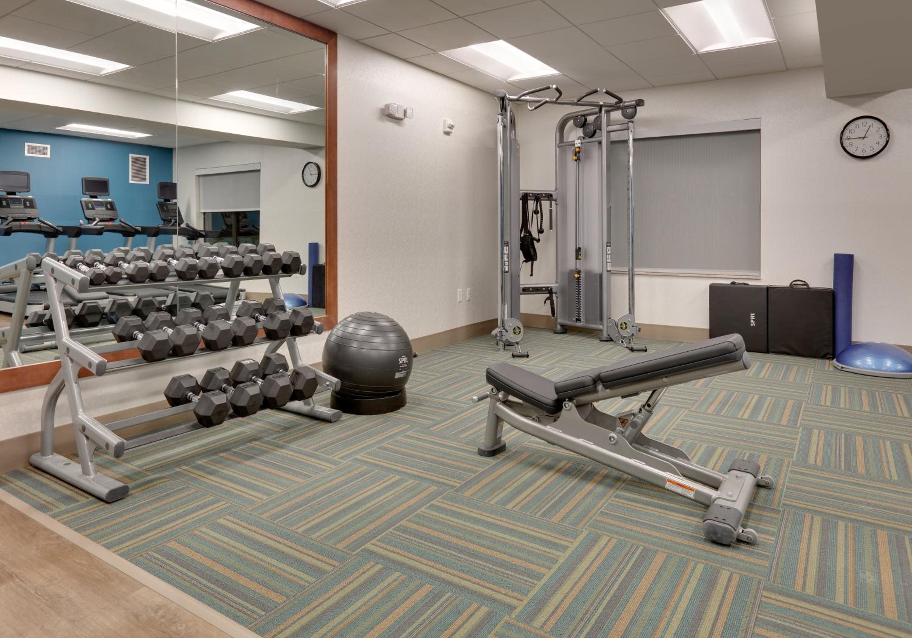 Mitchell Vacations - Holiday Inn Express  Suites Mitchell, an IHG Hotel - Property Image 5
