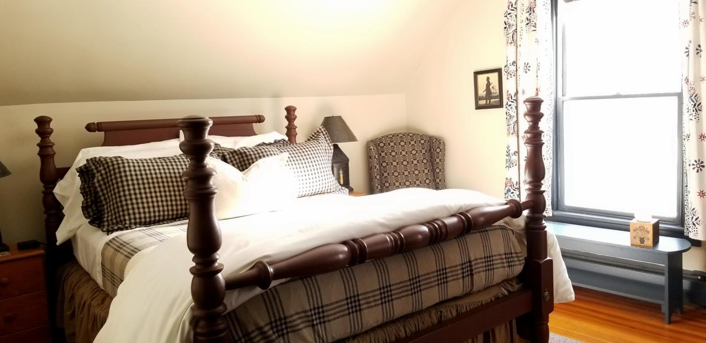 Timbercliffe Cottage Inn view 5
