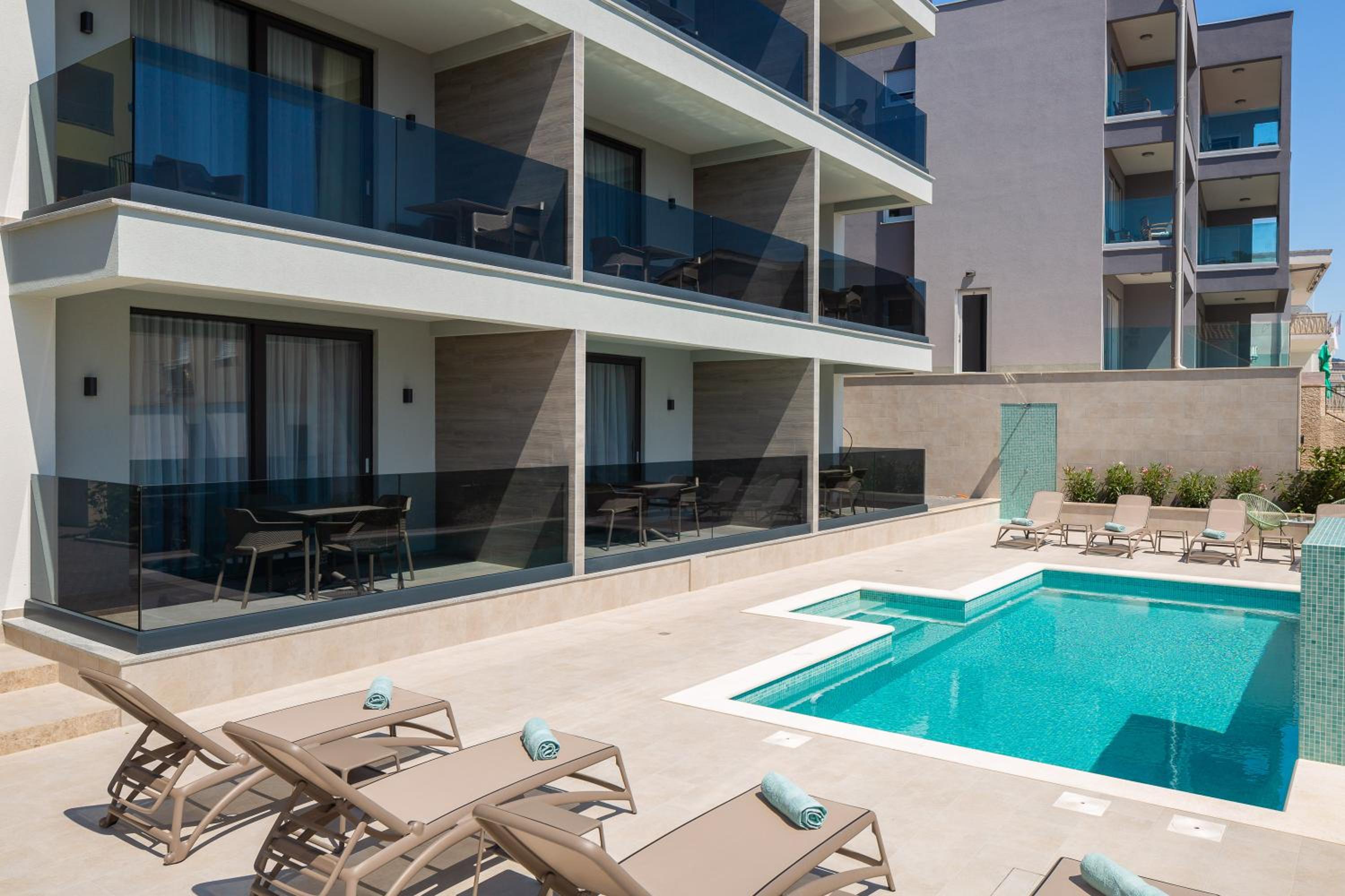 Fontevita Apartments view 5