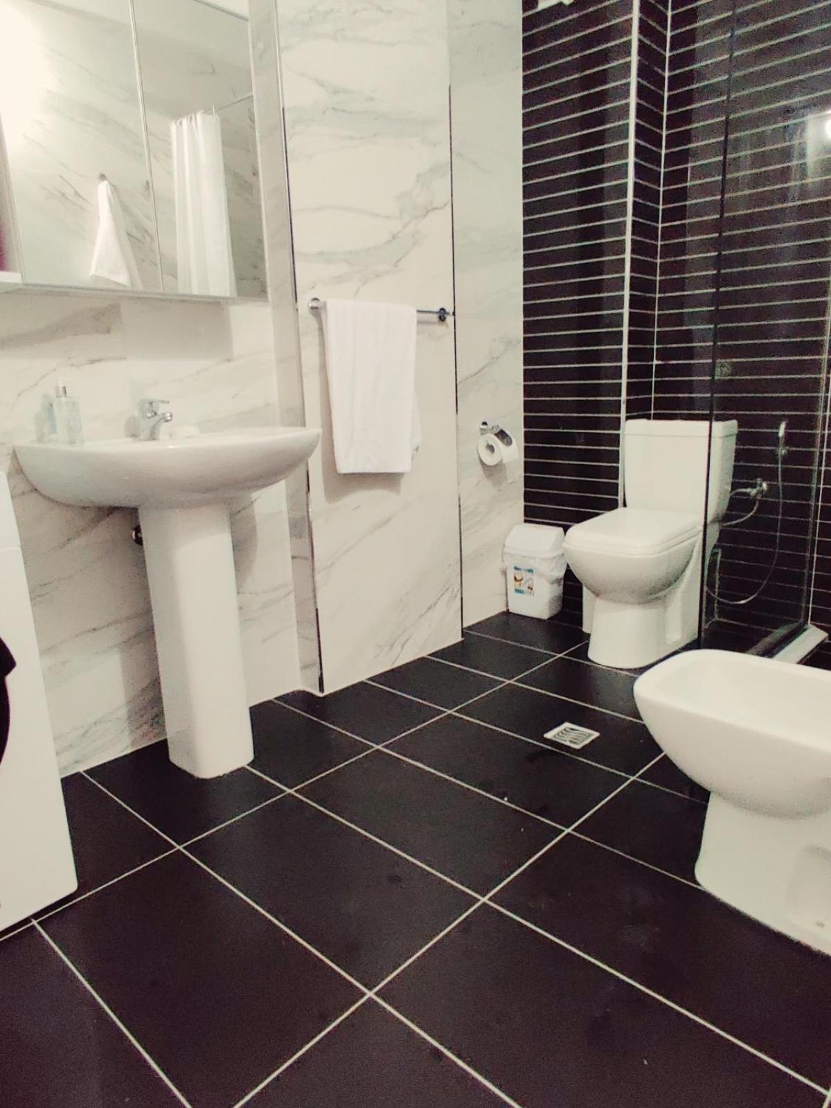Saranda Terrace Apt. Rooms