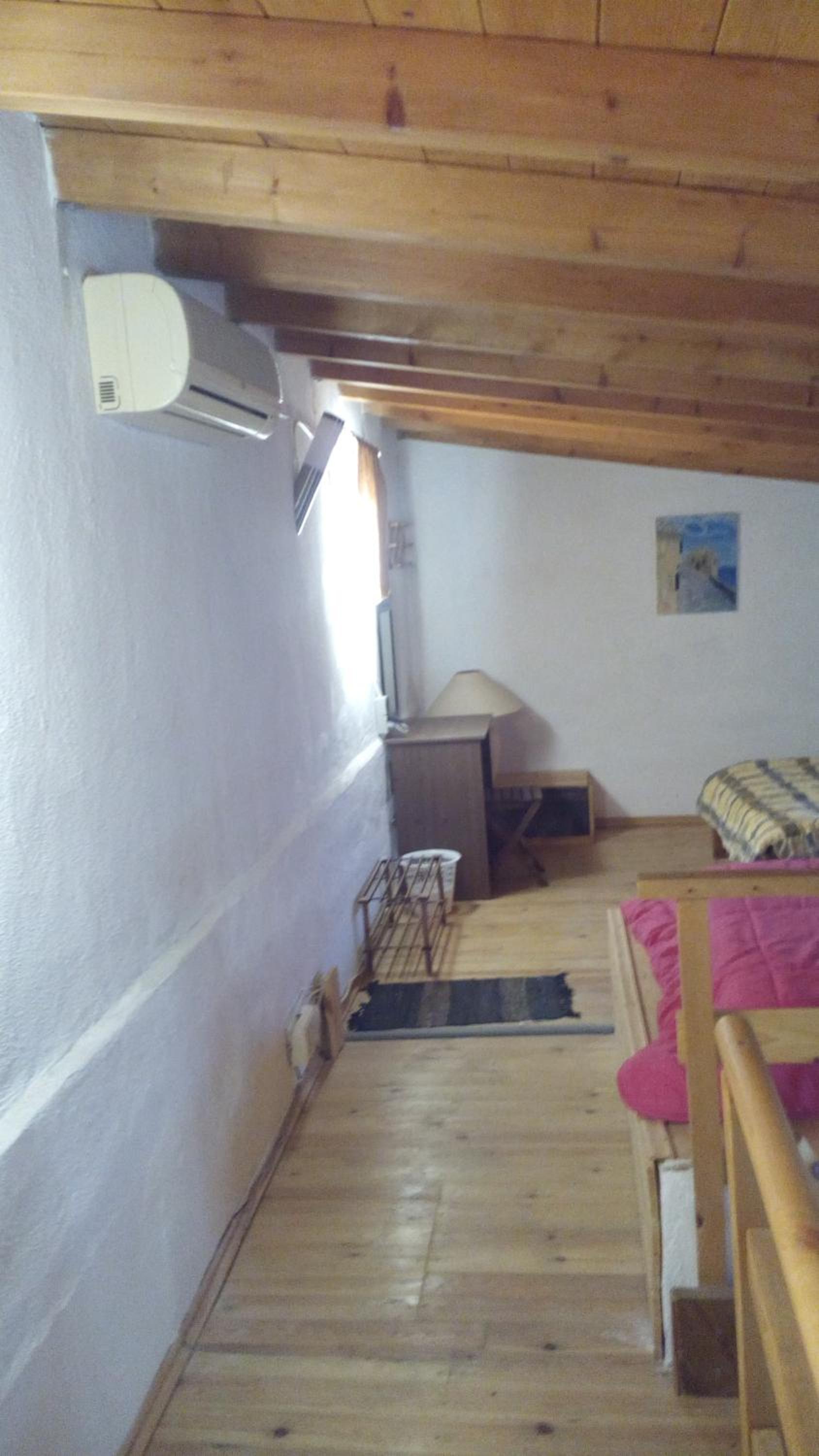 Photo 64