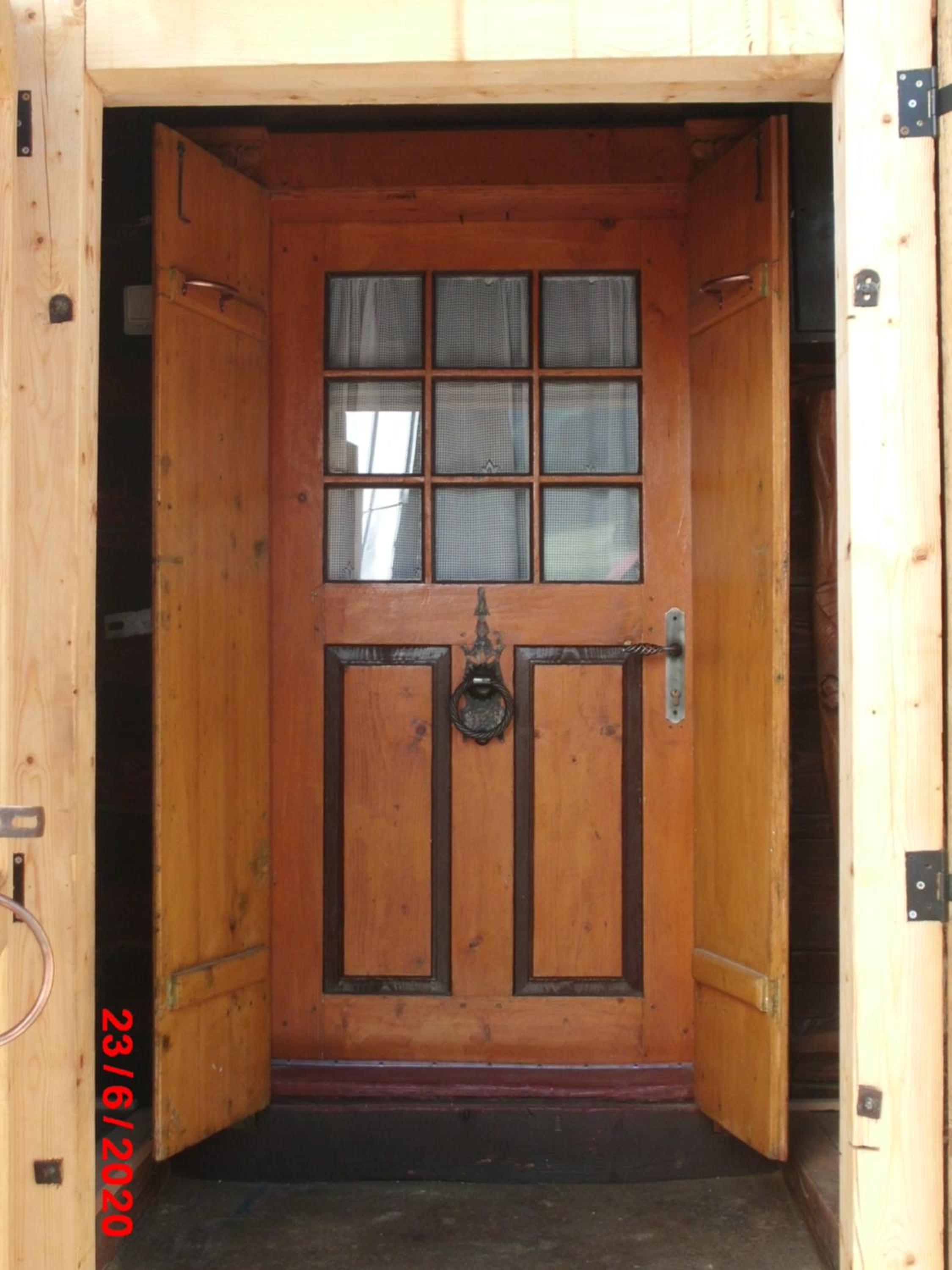 Photo 11