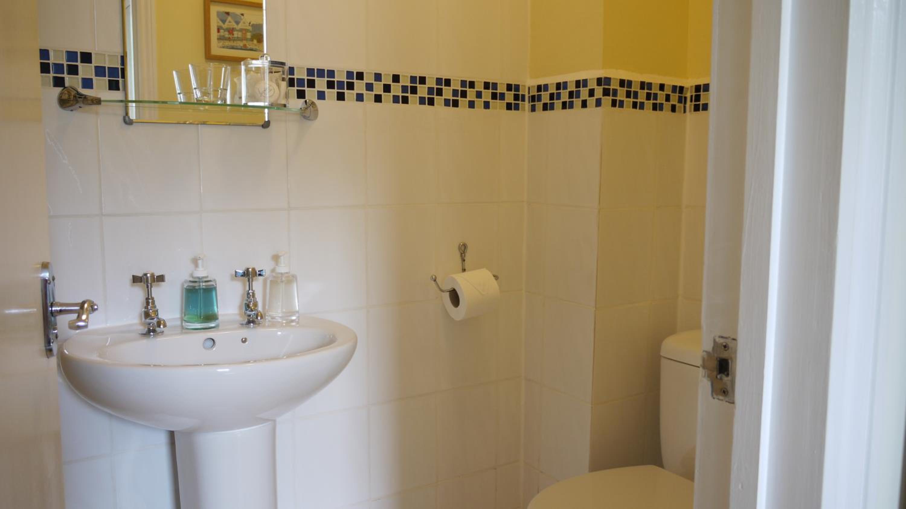 Lynton Vacations - Gable Lodge Guest House - Property Image 39