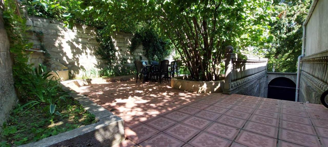 outdoor BBQ area