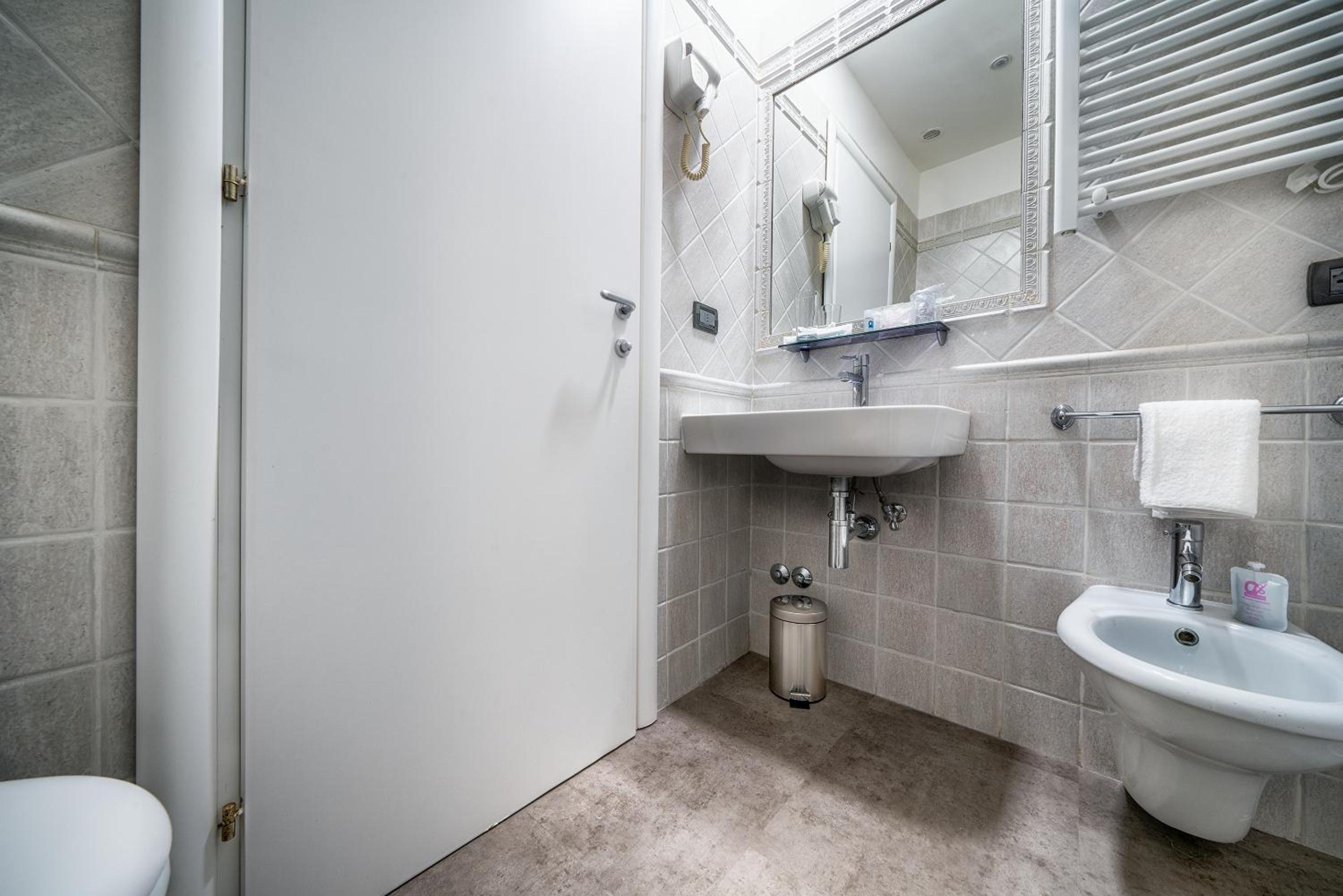 Hotel Varese Roma