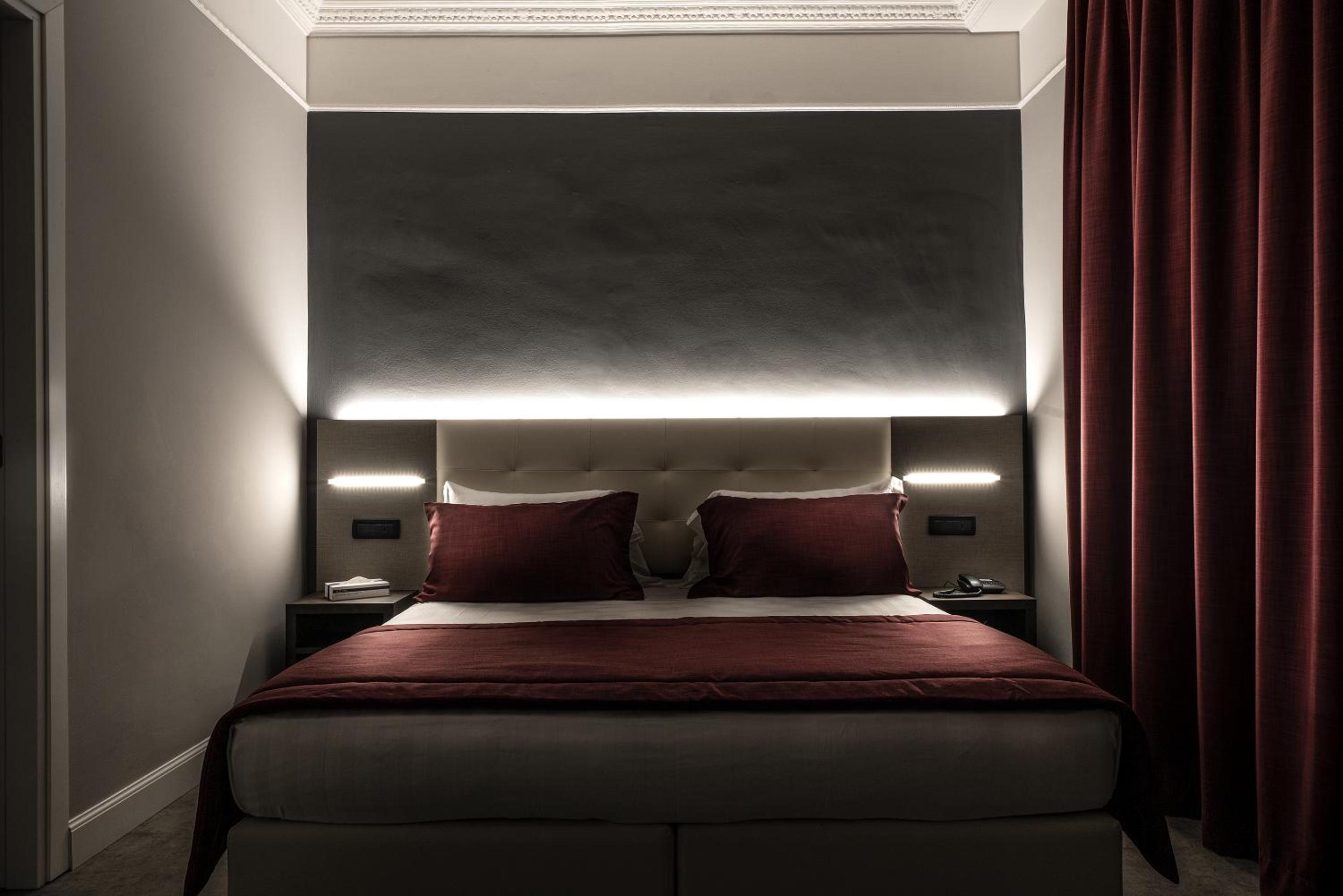 Hotel Varese en Rome — hotel room