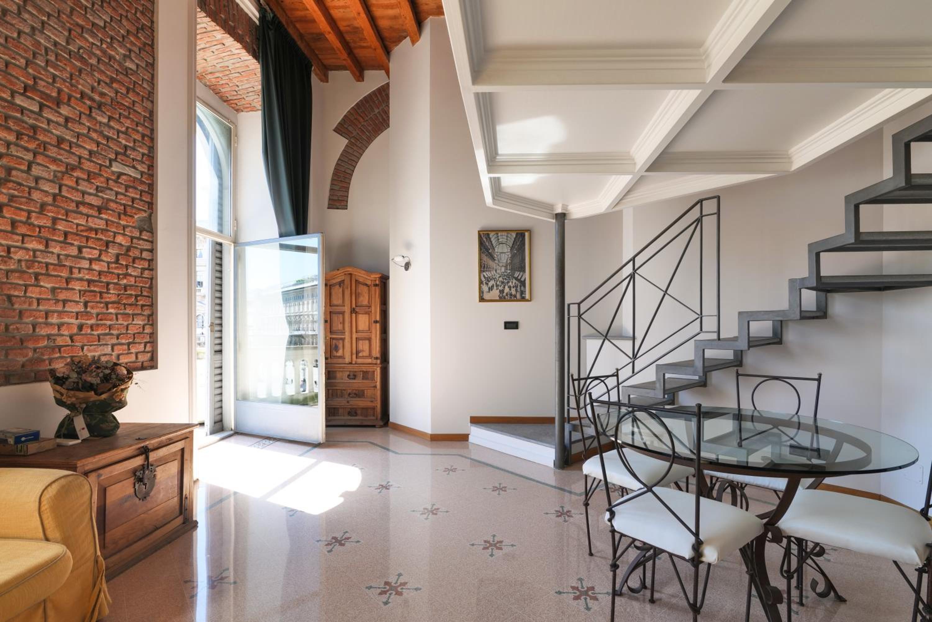 Duomo Cathedral View - Luxury Apartment