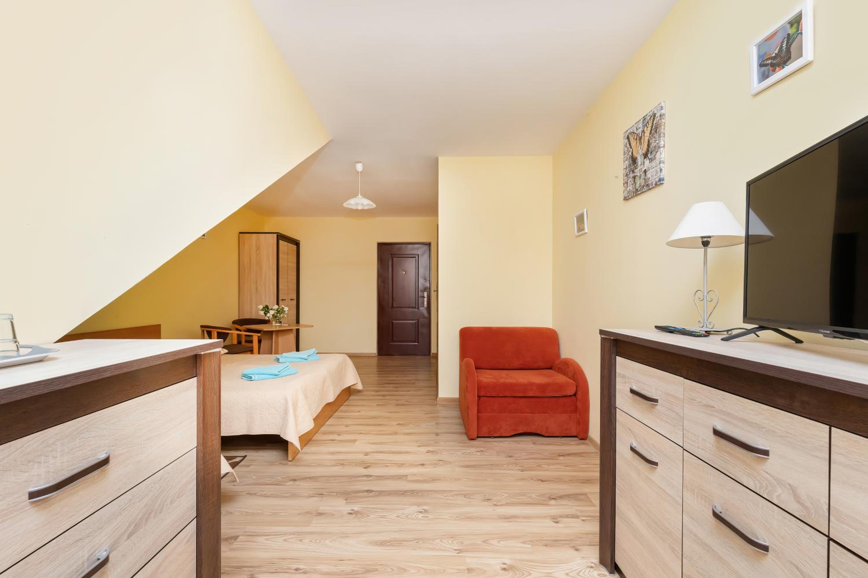 hotel room