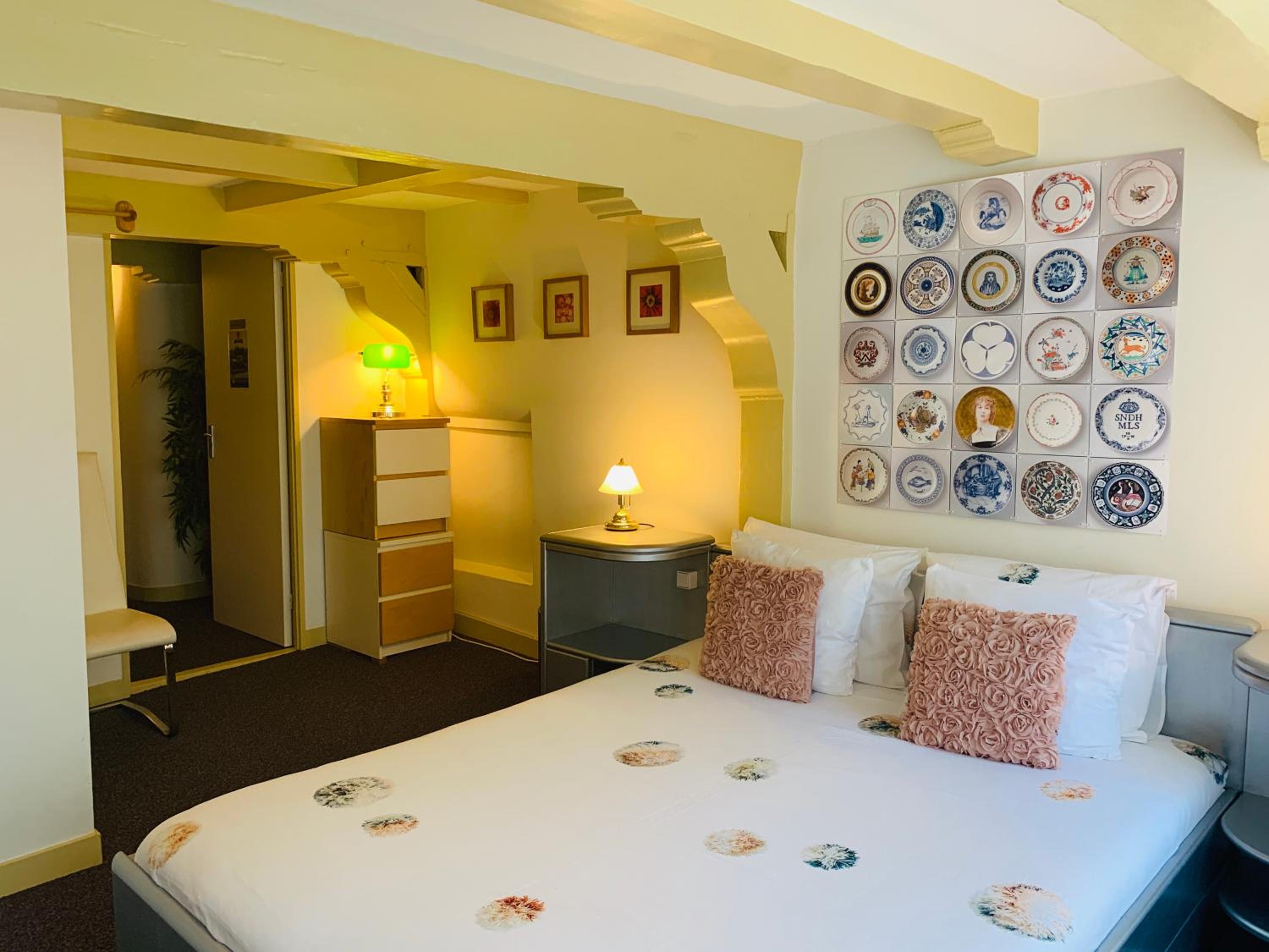 Amsterdam Central Guest House