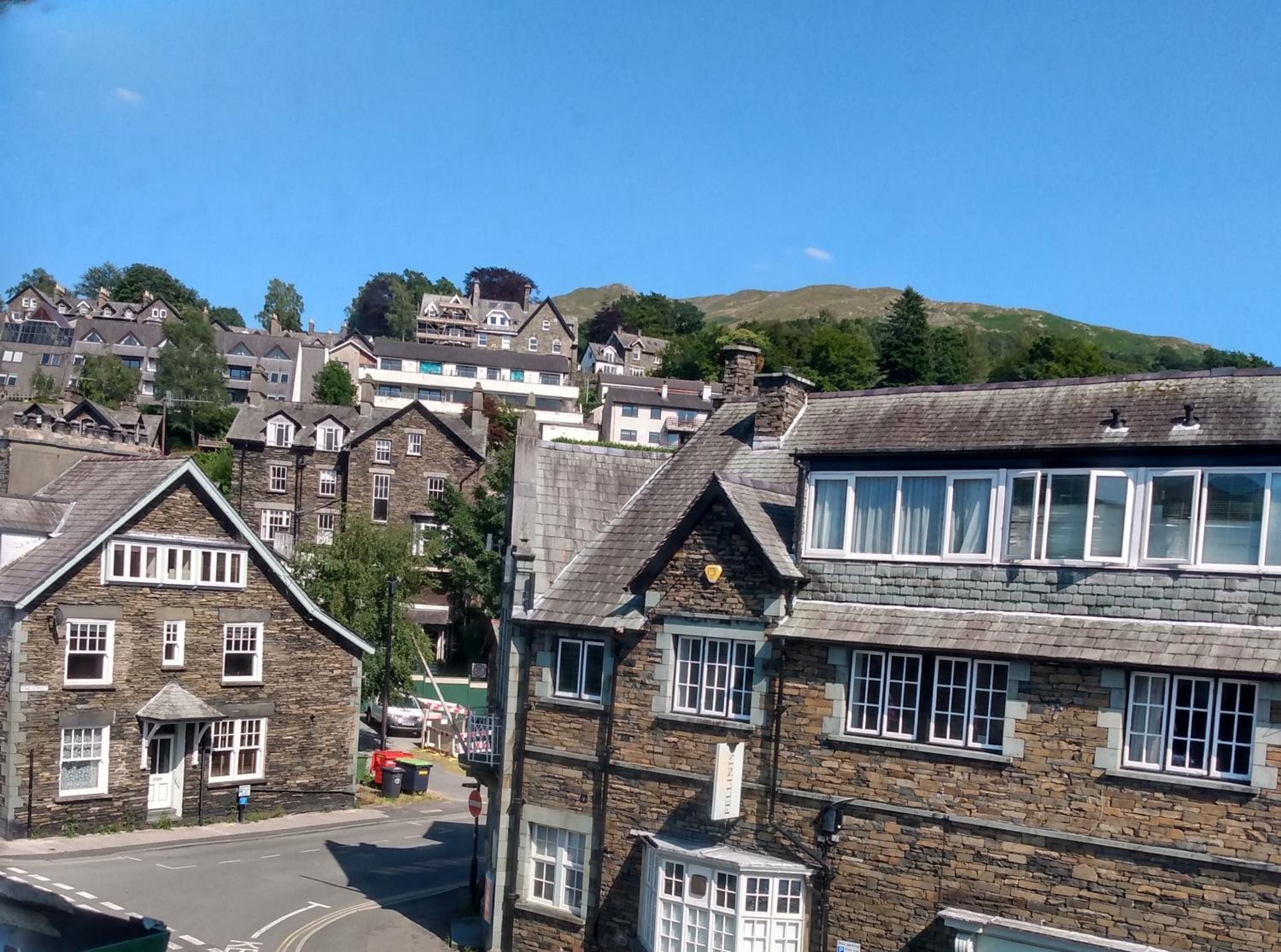The Lakes B and B