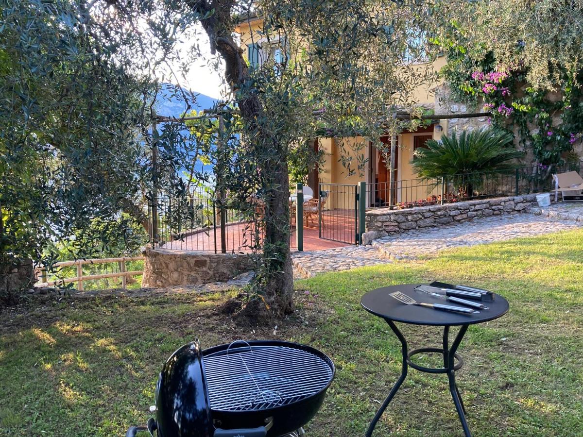 Casa Oliva Castelletto di Brenzone view 4