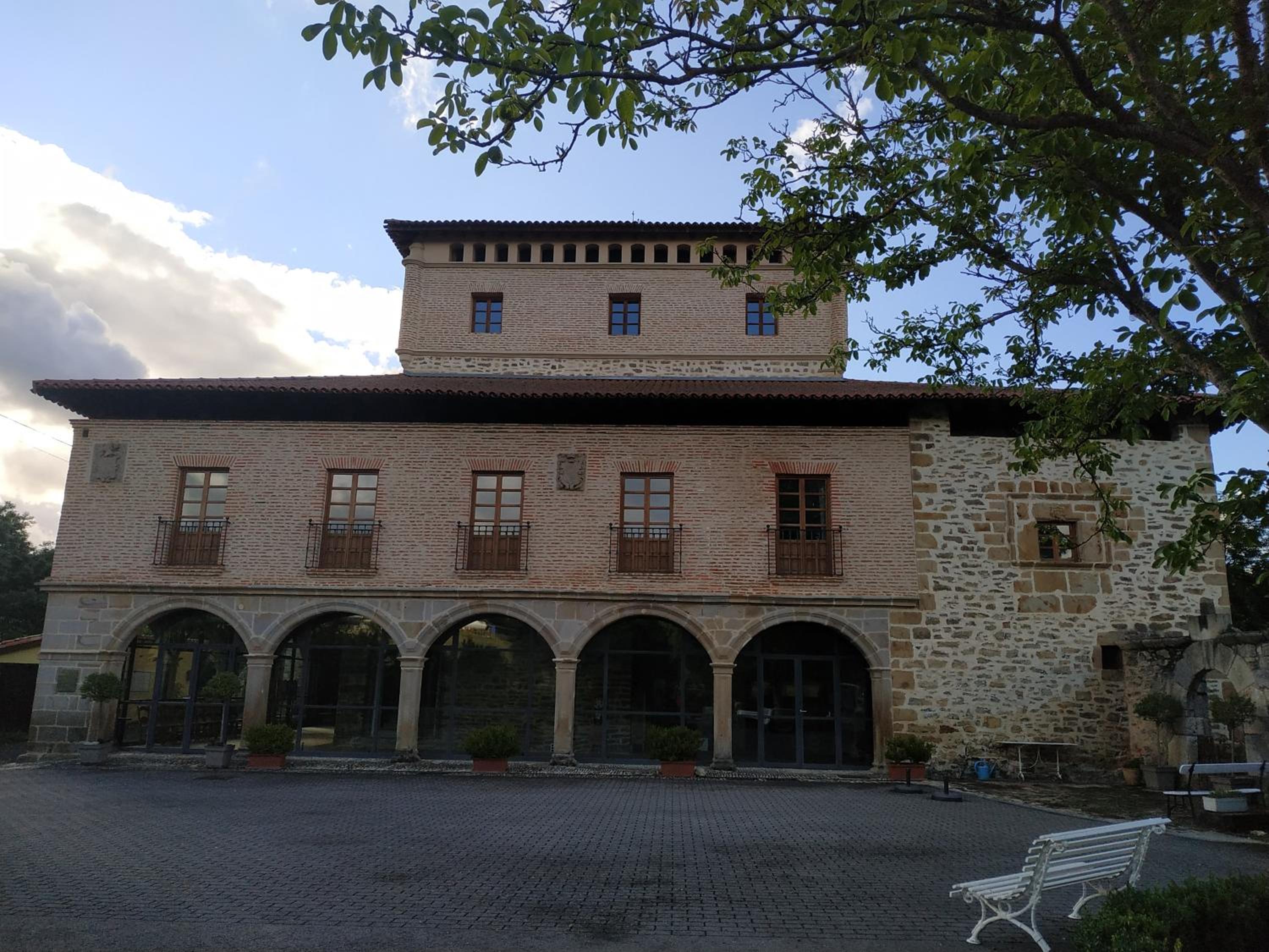 Photo 19