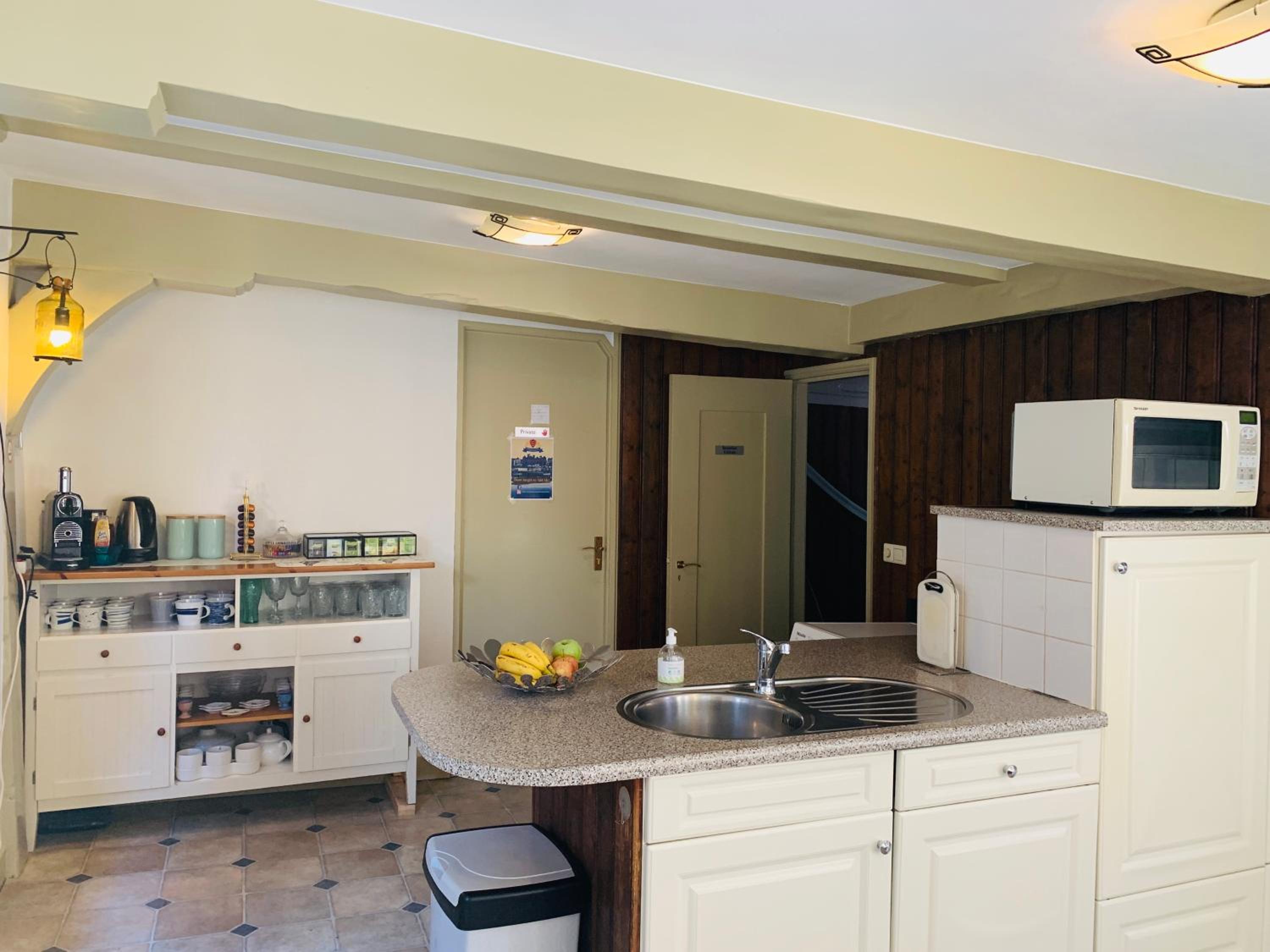 Amsterdam Central Guest House