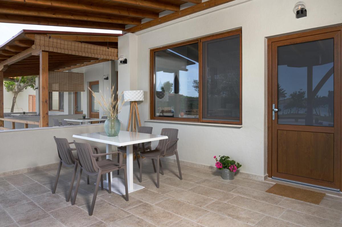 outdoor BBQ area