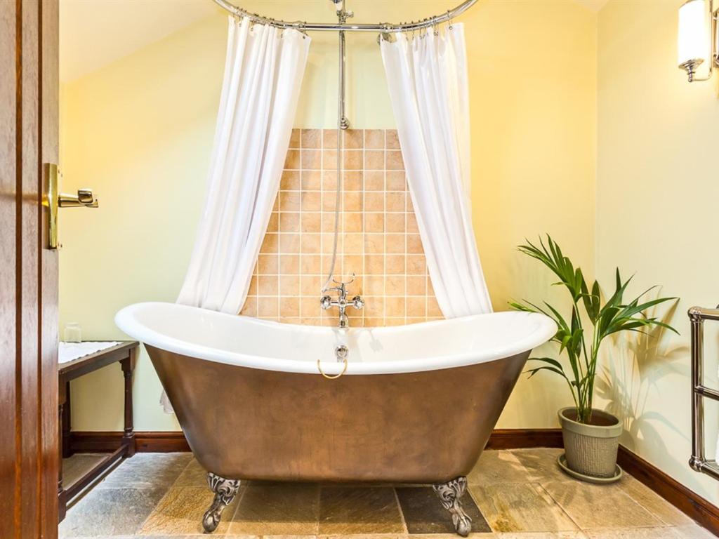 Waterwheel Guesthouse