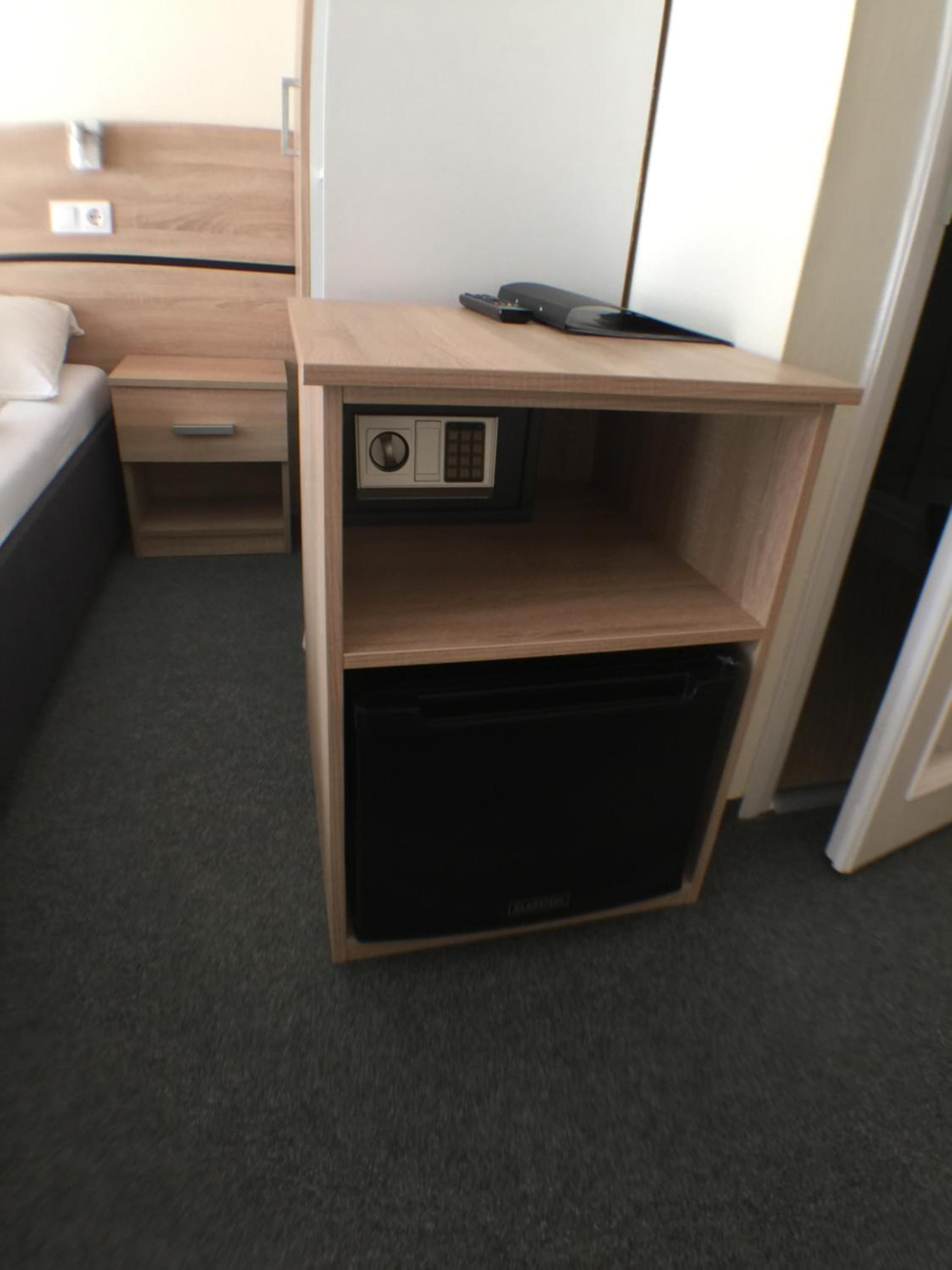 Photo 12