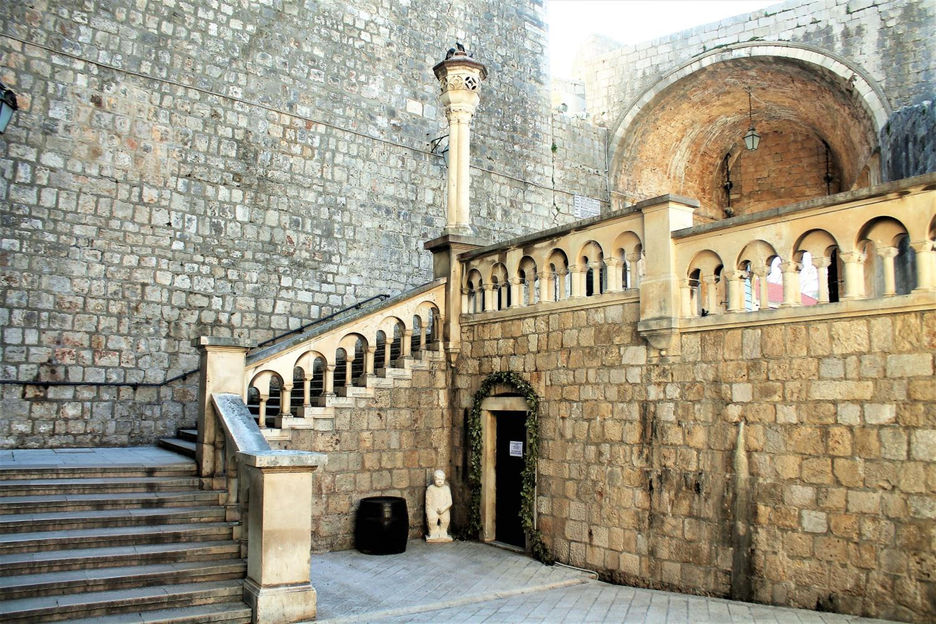 Gugilly Old Town Haven