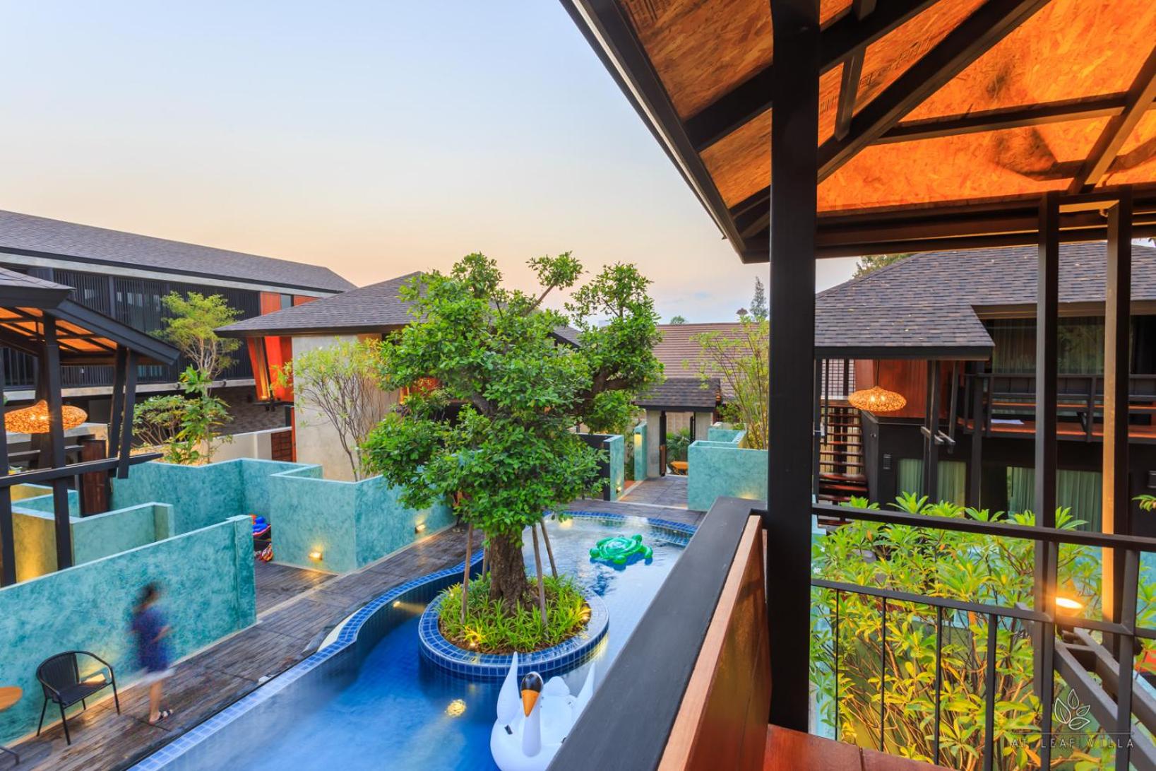 At Leaf Villa