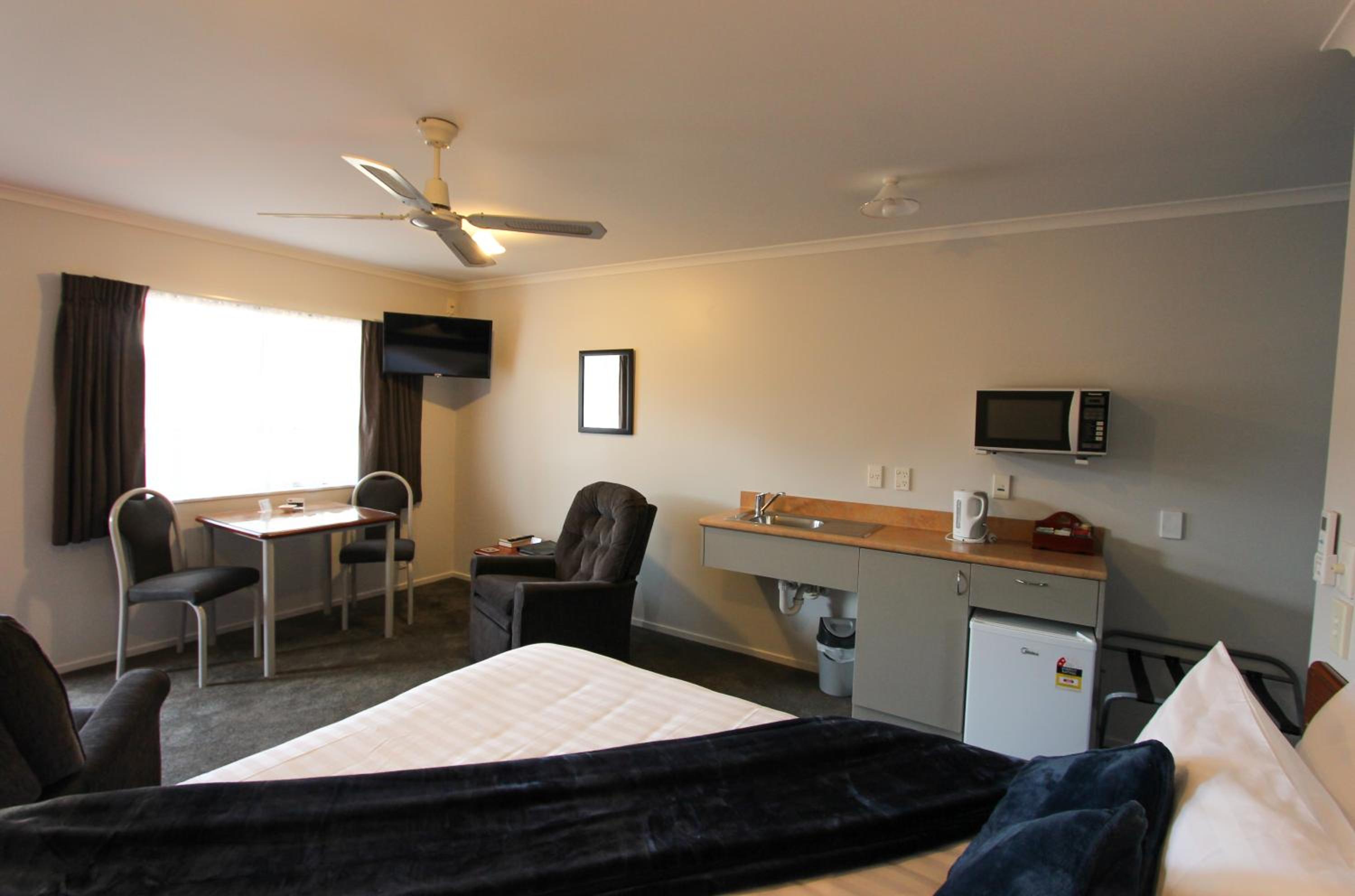 BK's Magnolia Motor Lodge