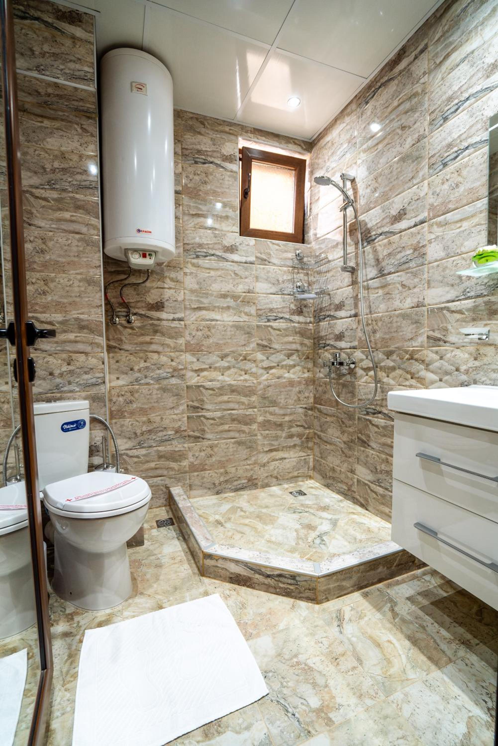 Park Apartment Emilin