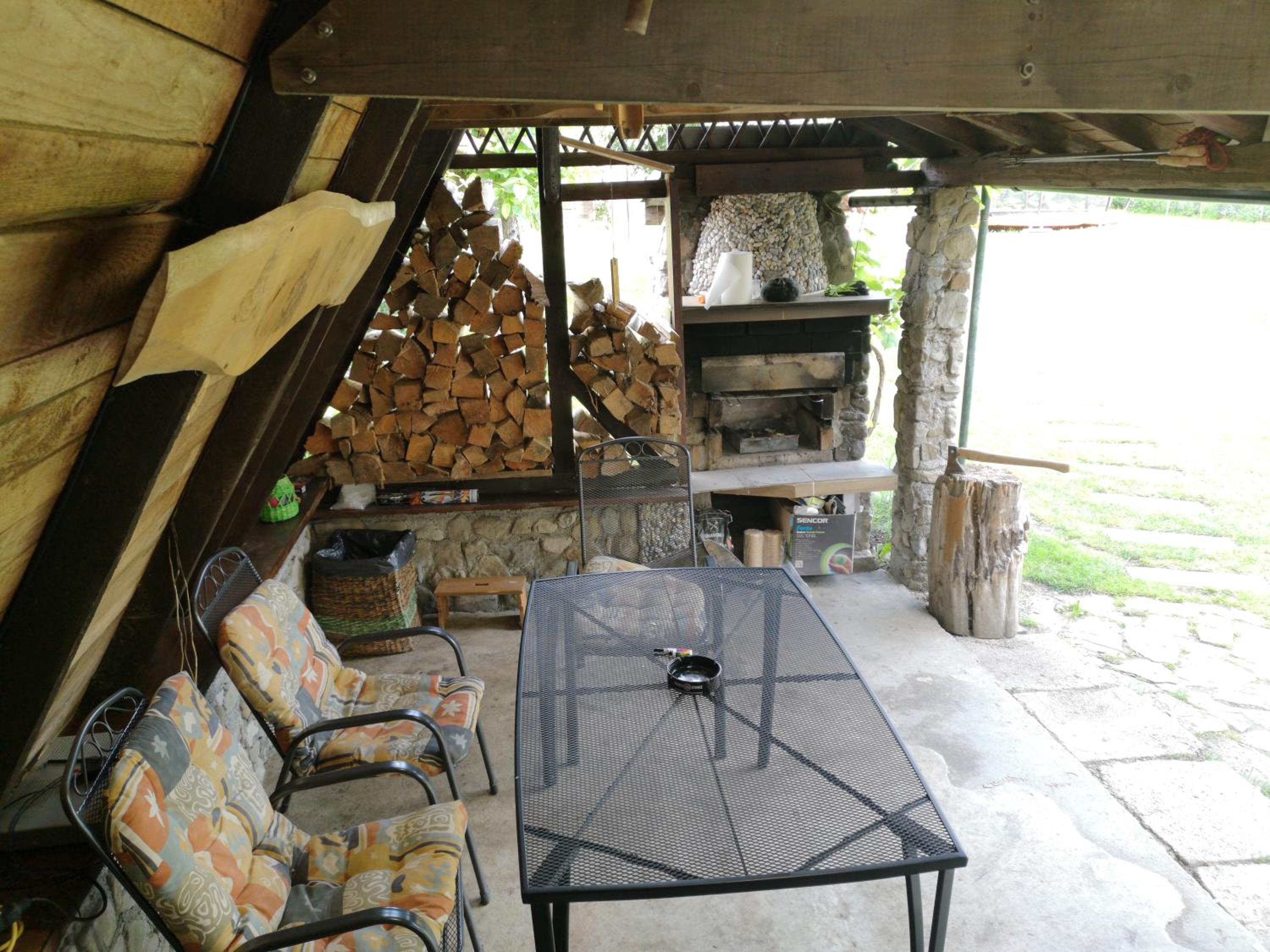 Photo 8