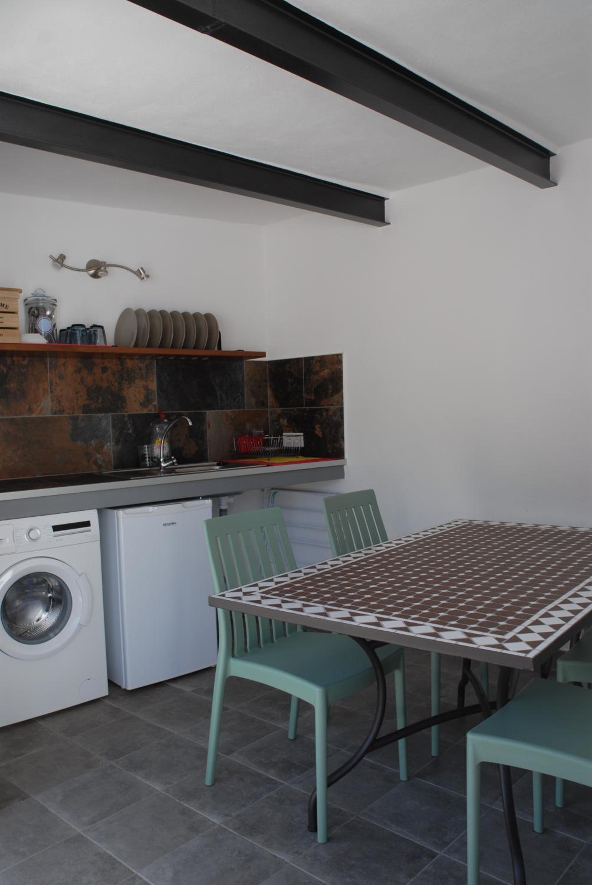 Photo 44