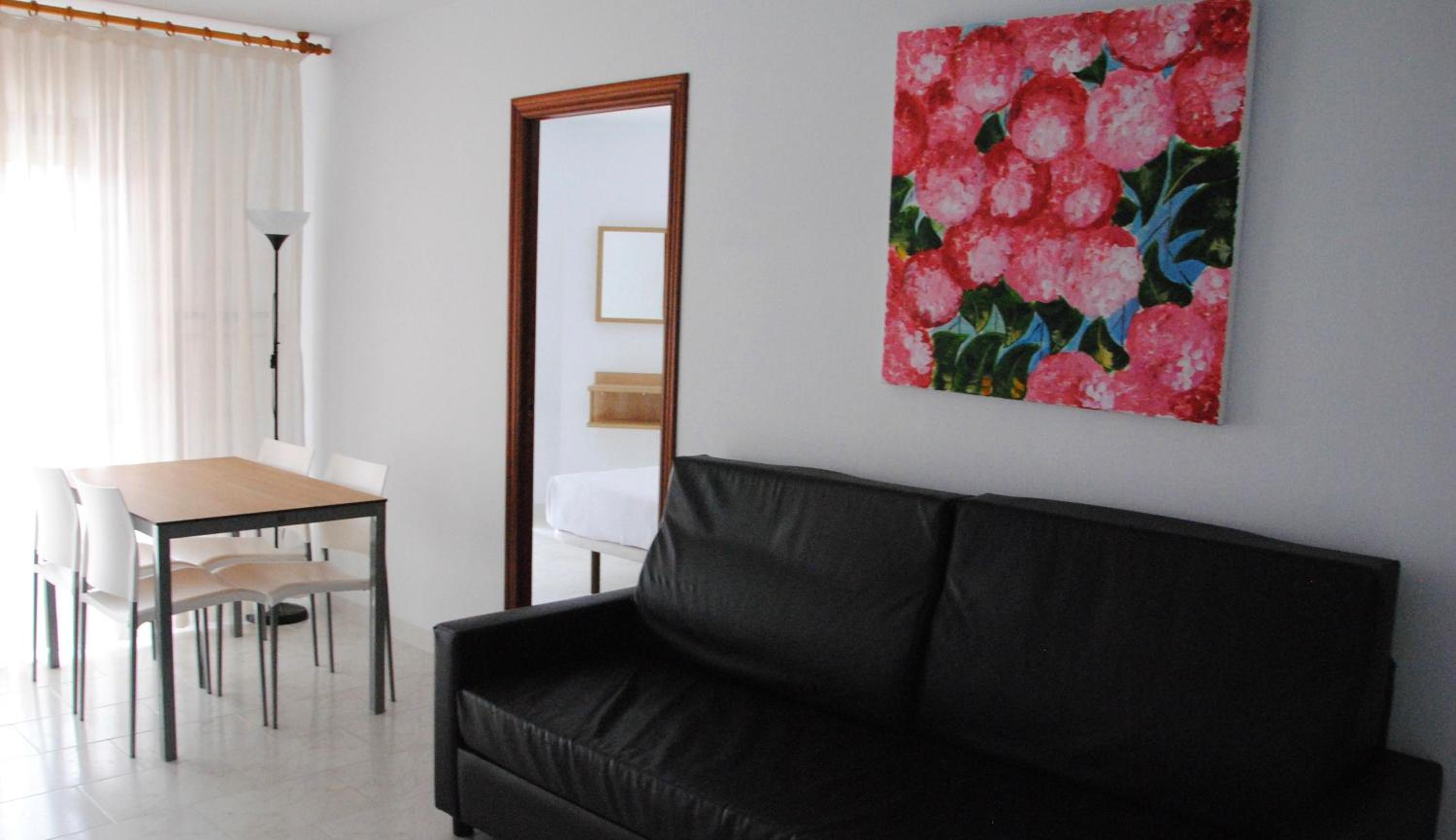 Apartamentos Regollera