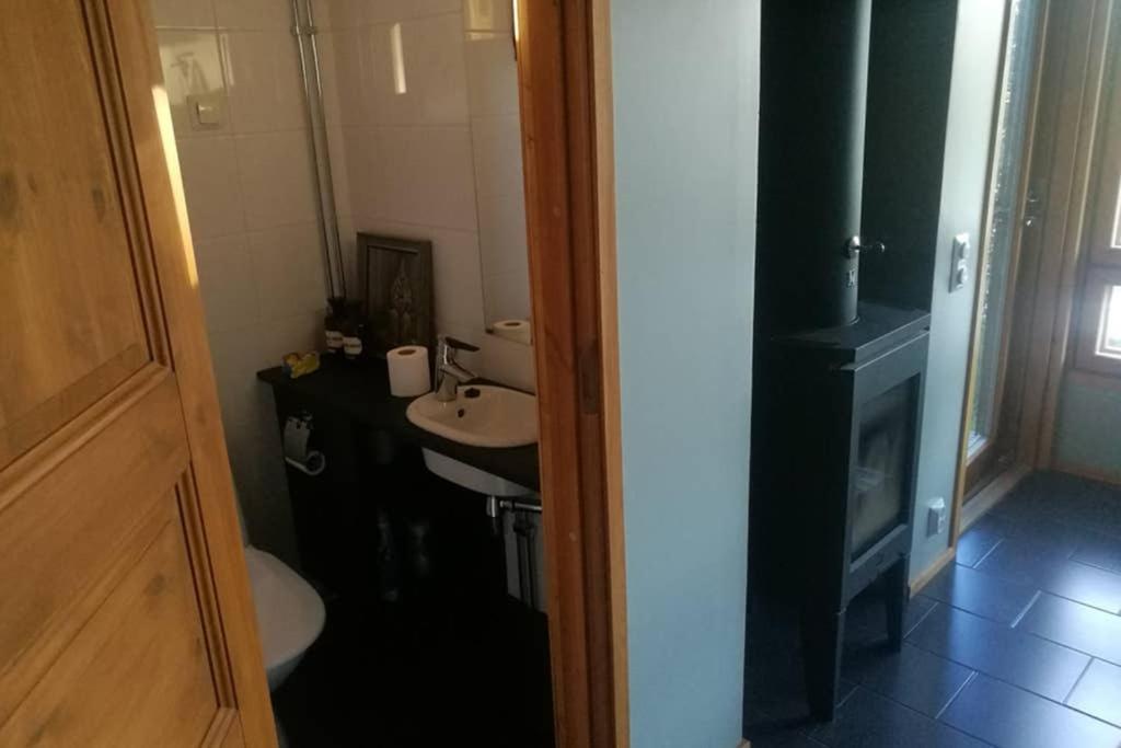 Photo 12